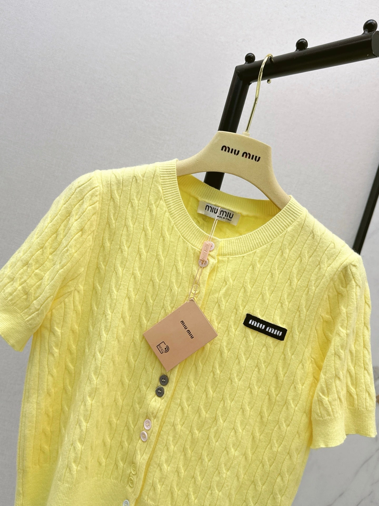 M*u 25ss wool kintted top