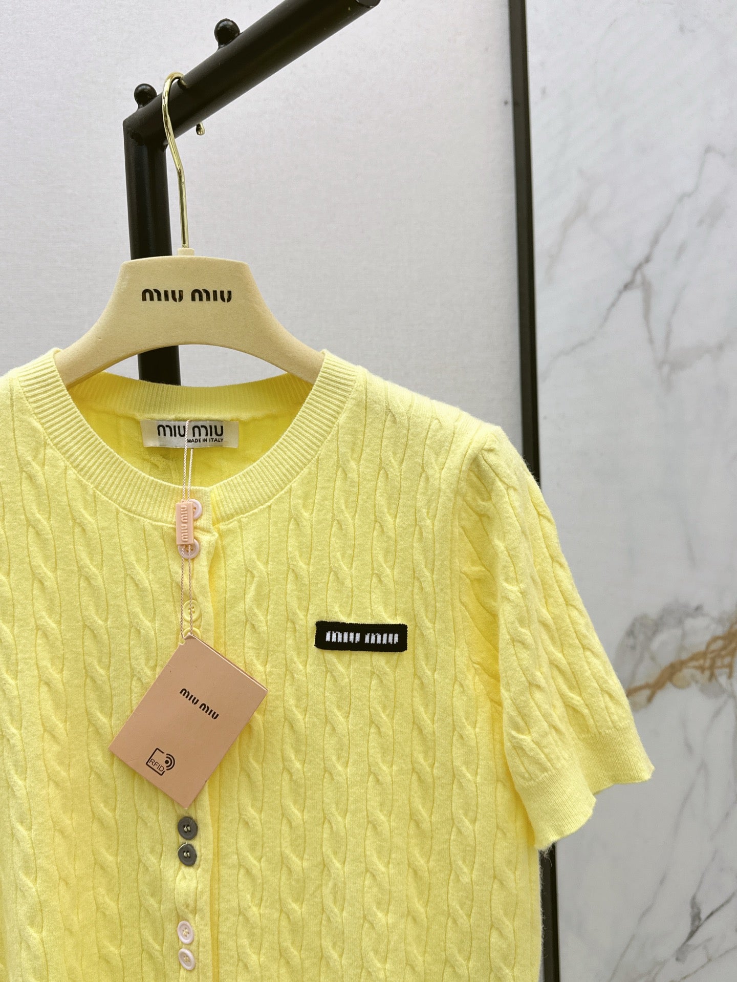 M*u 25ss wool kintted top