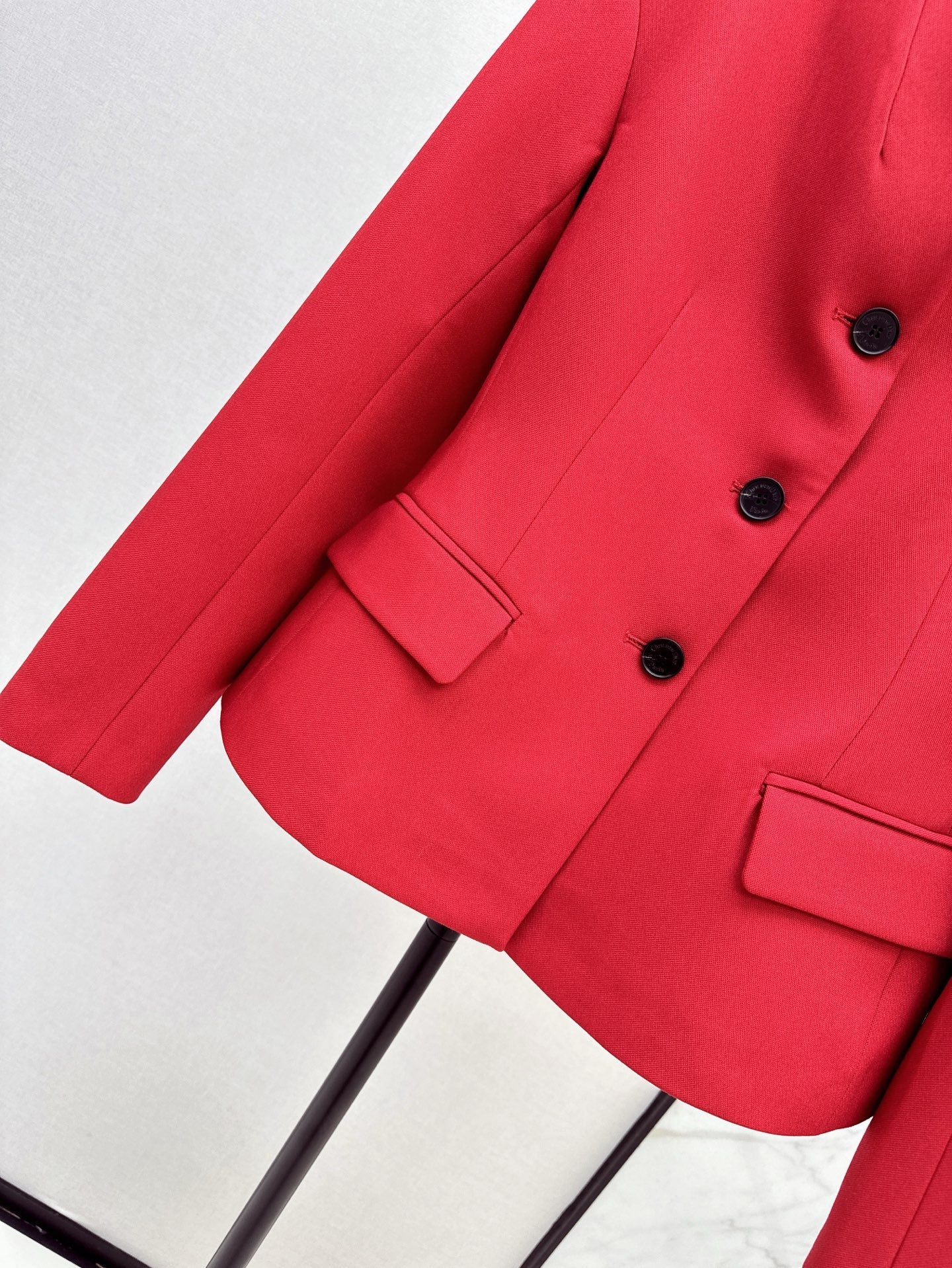 D*r 25ss brooch fitted blazer jacket