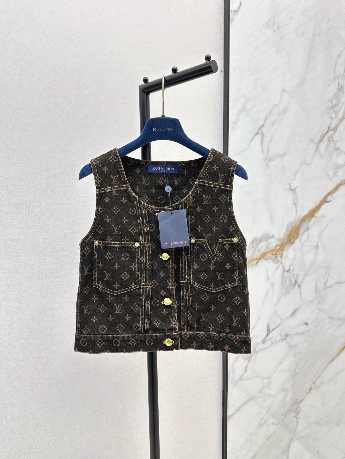 Loui* 25ss monogram denim button front vest