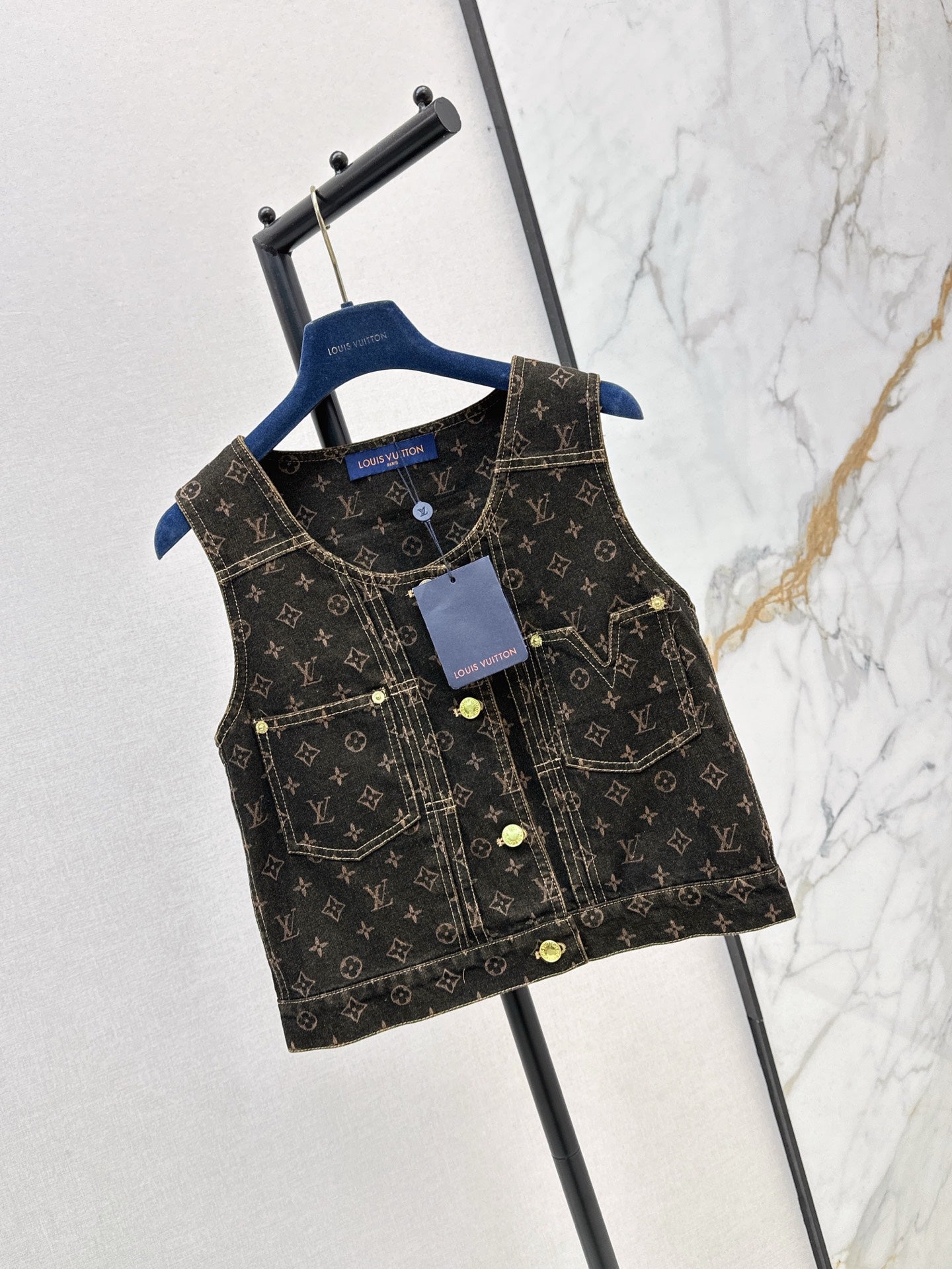 Loui* 25ss monogram denim button front vest