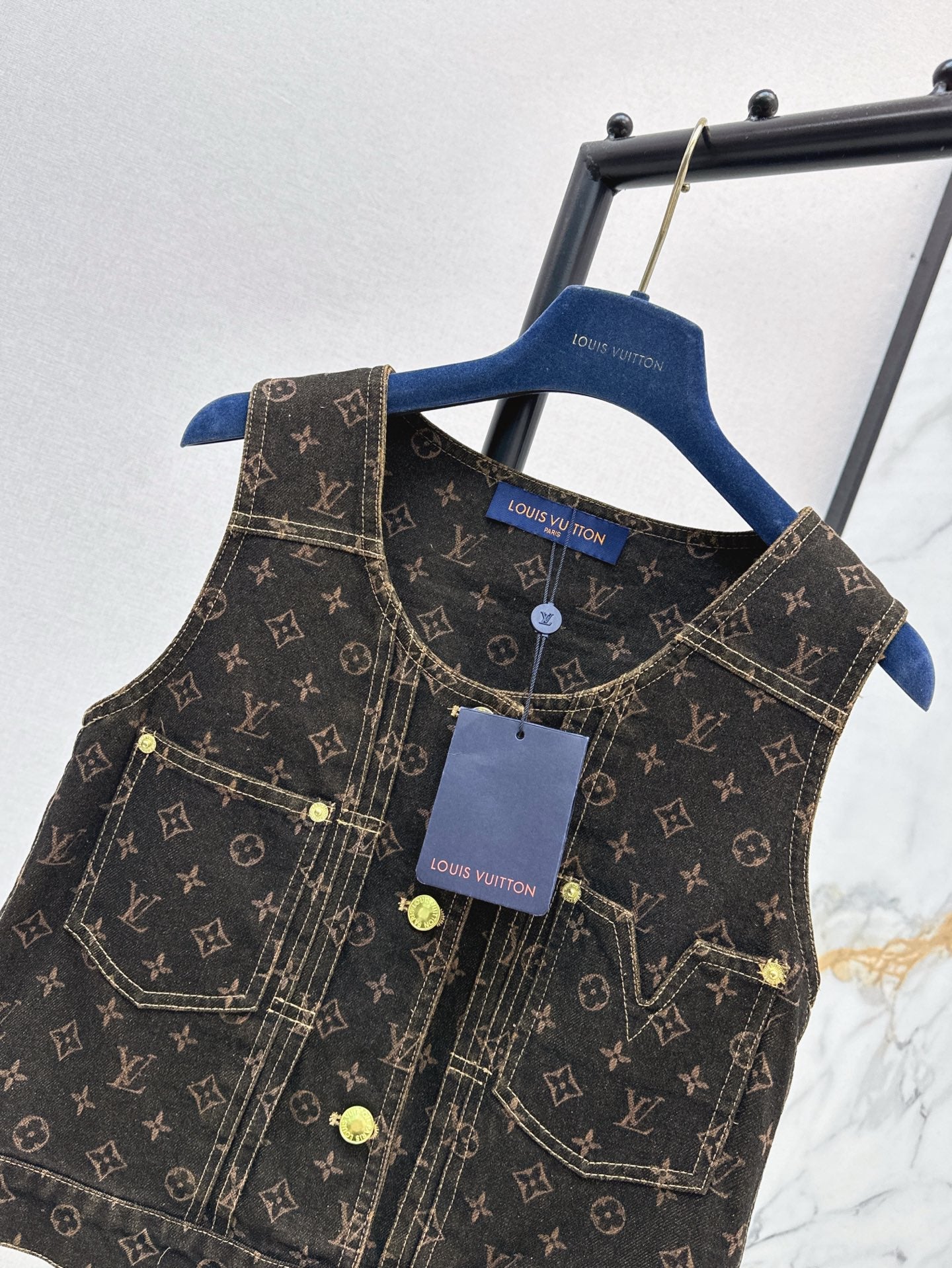 Loui* 25ss monogram denim button front vest