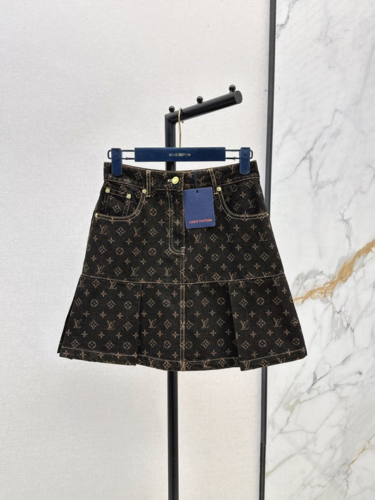 Loui* 25ss monogram denim pleated miniskirt