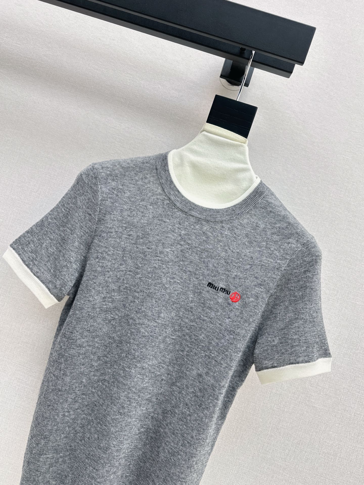 M*u 25ss crew-neck sweater