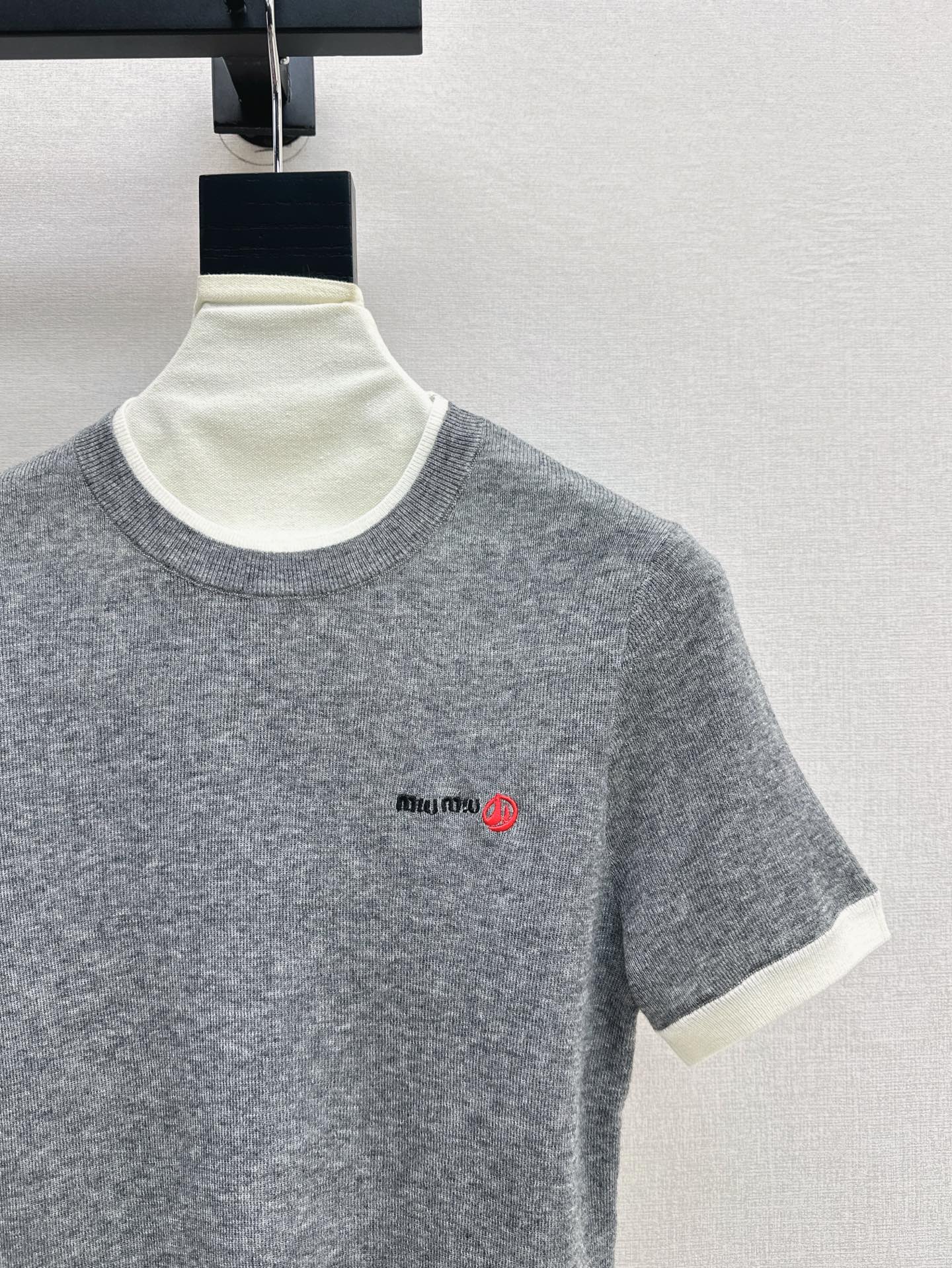 M*u 25ss crew-neck sweater