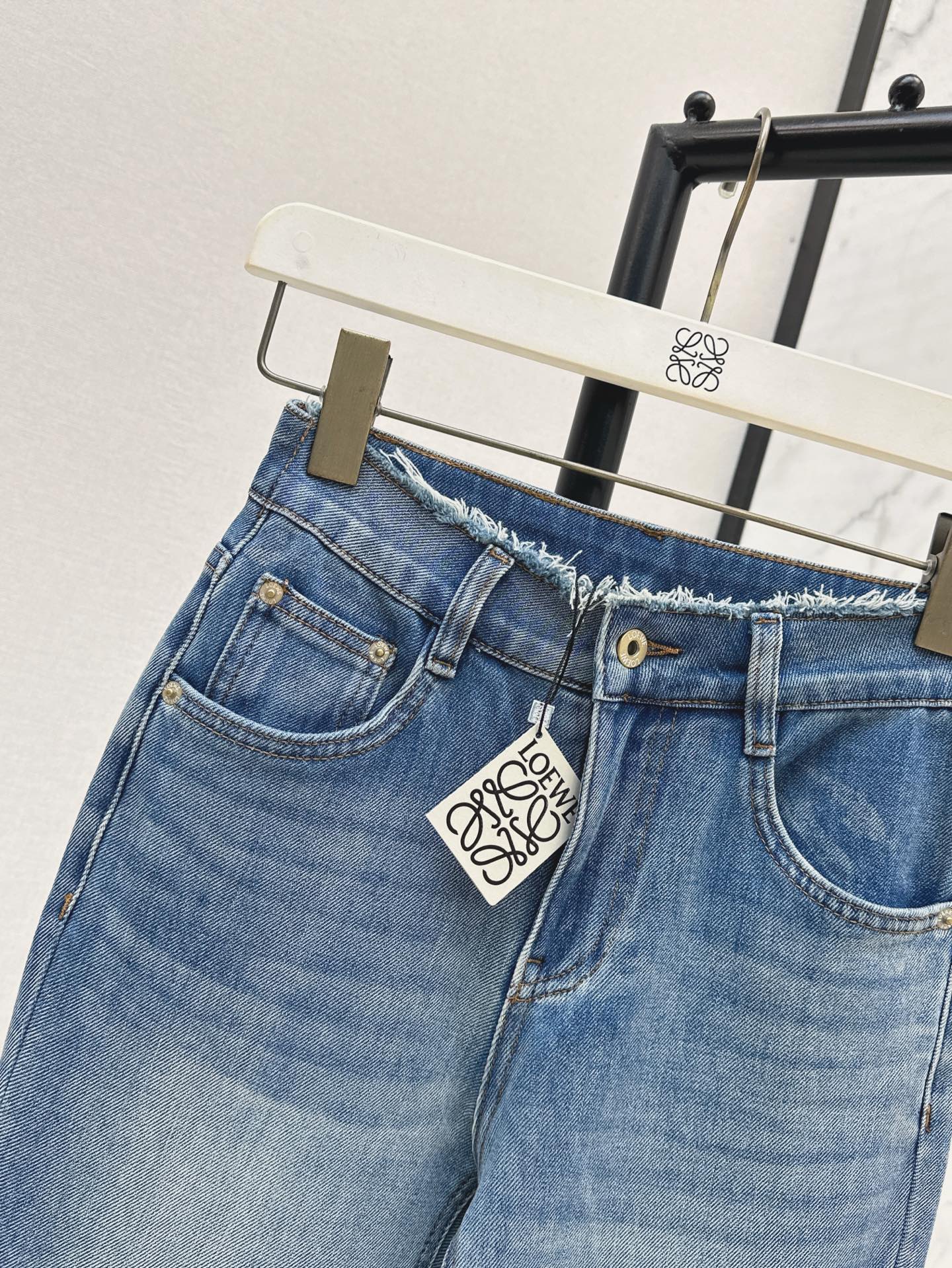 Loe* 25ss anagram jeans