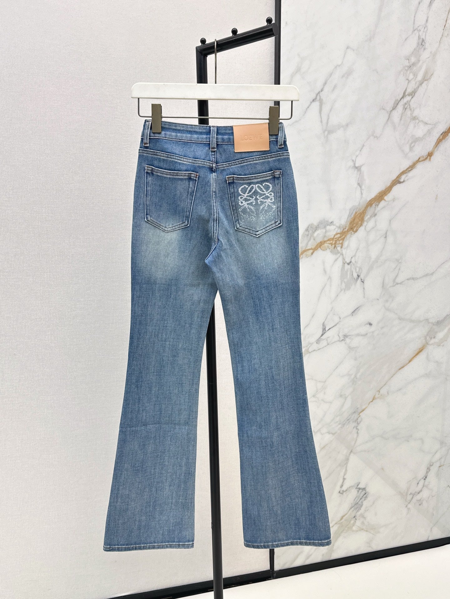 Loe* 25ss anagram jeans
