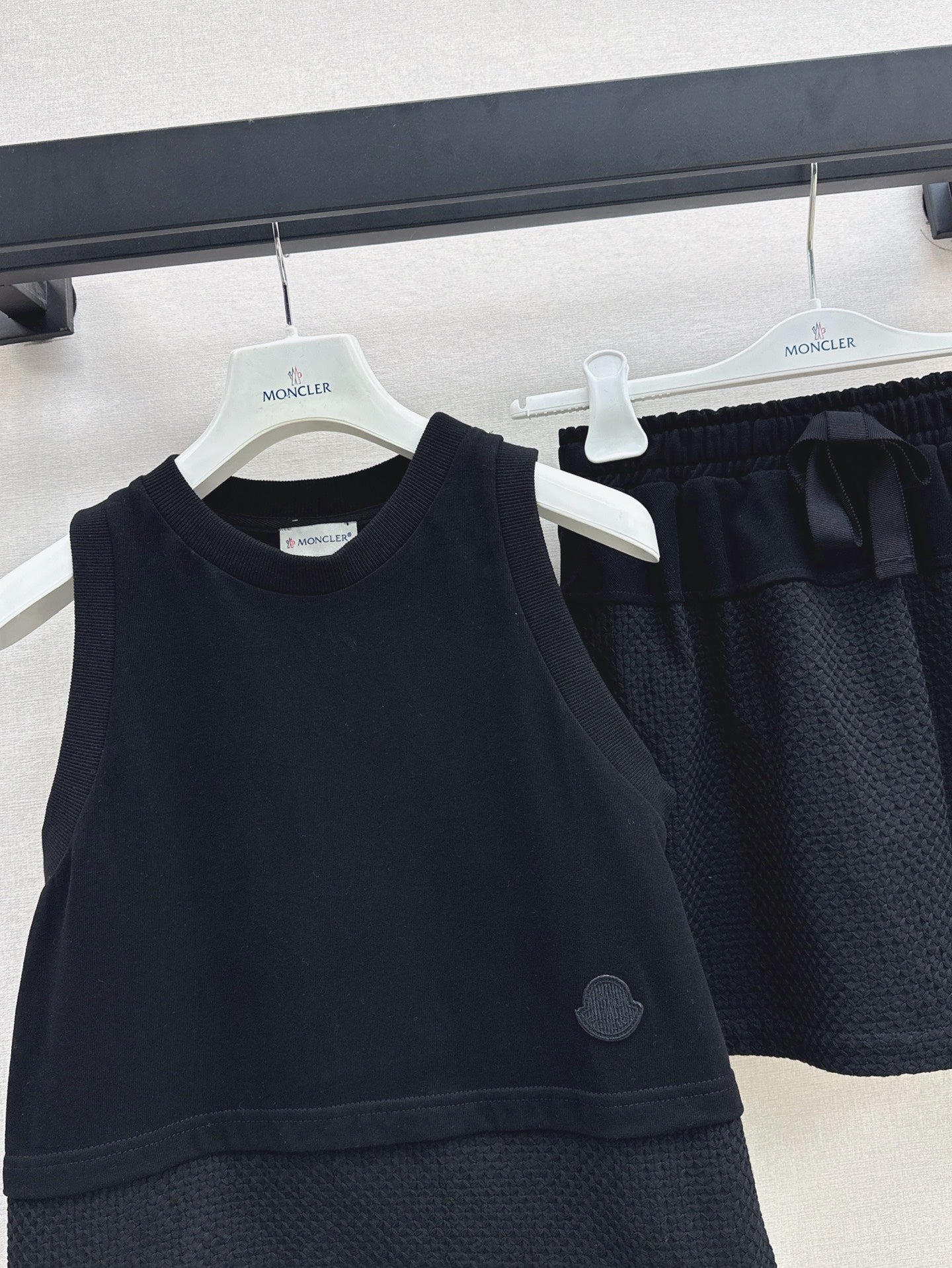 Monc* 25ss mesh vest and miniskirt suit