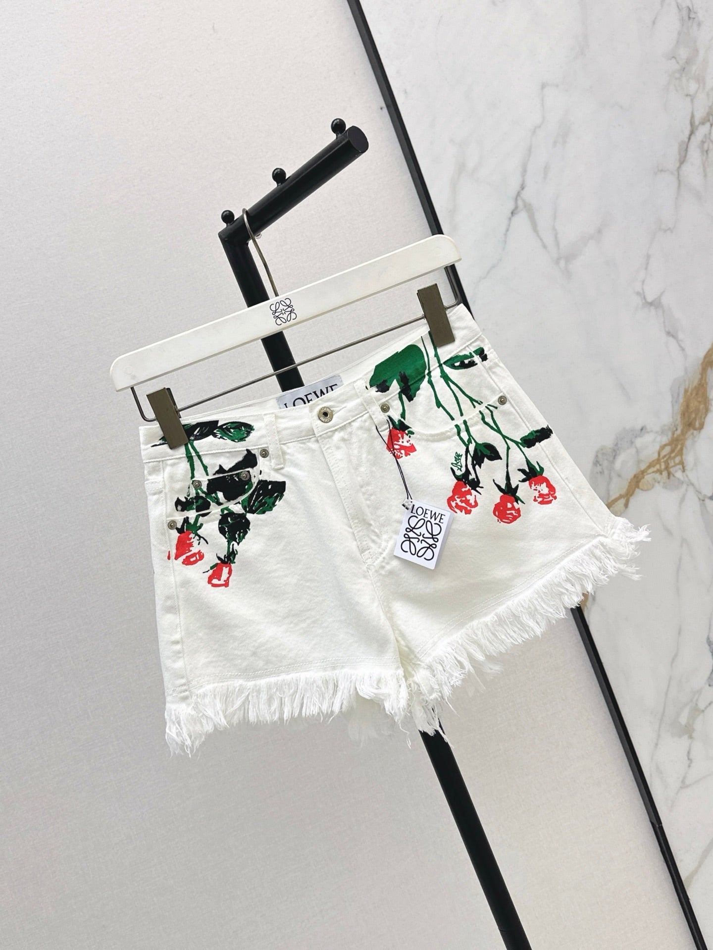 Loe*25ss floral motifs denim shorts