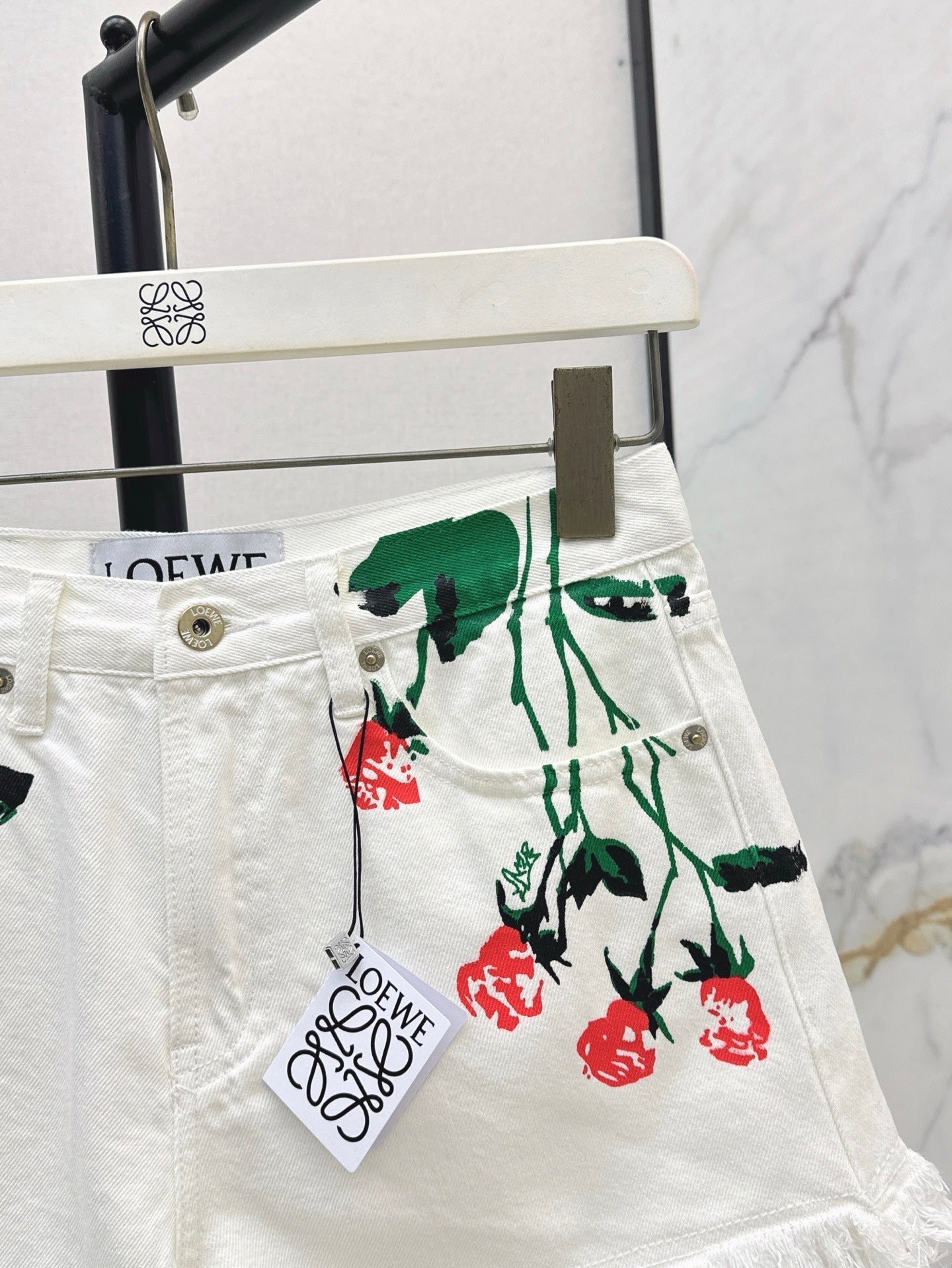 Loe*25ss floral motifs denim shorts