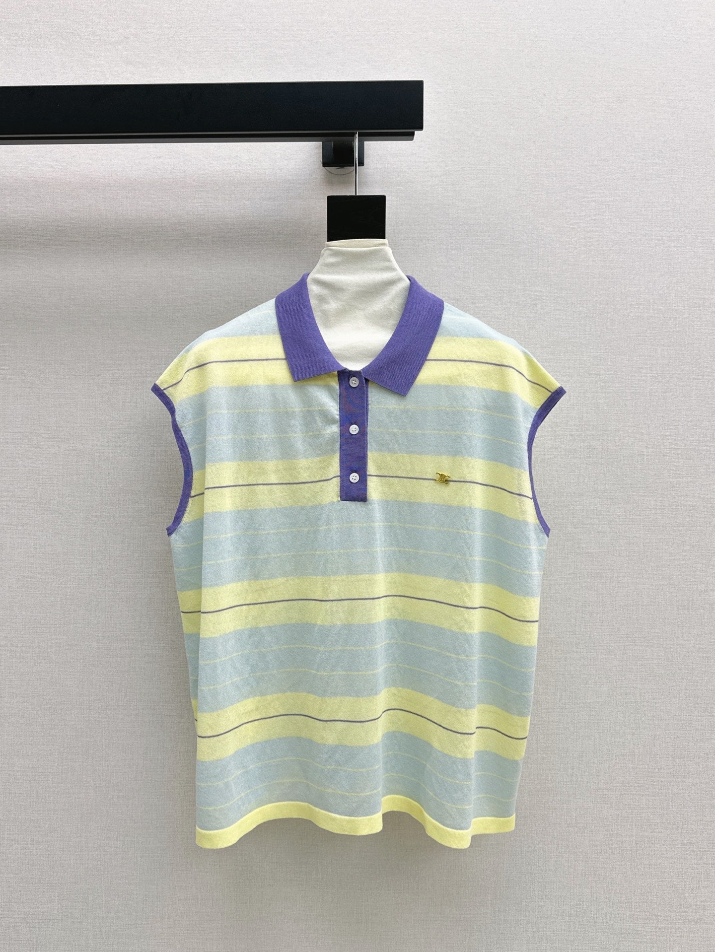 Cel* 25ss short-sleeve knitted top