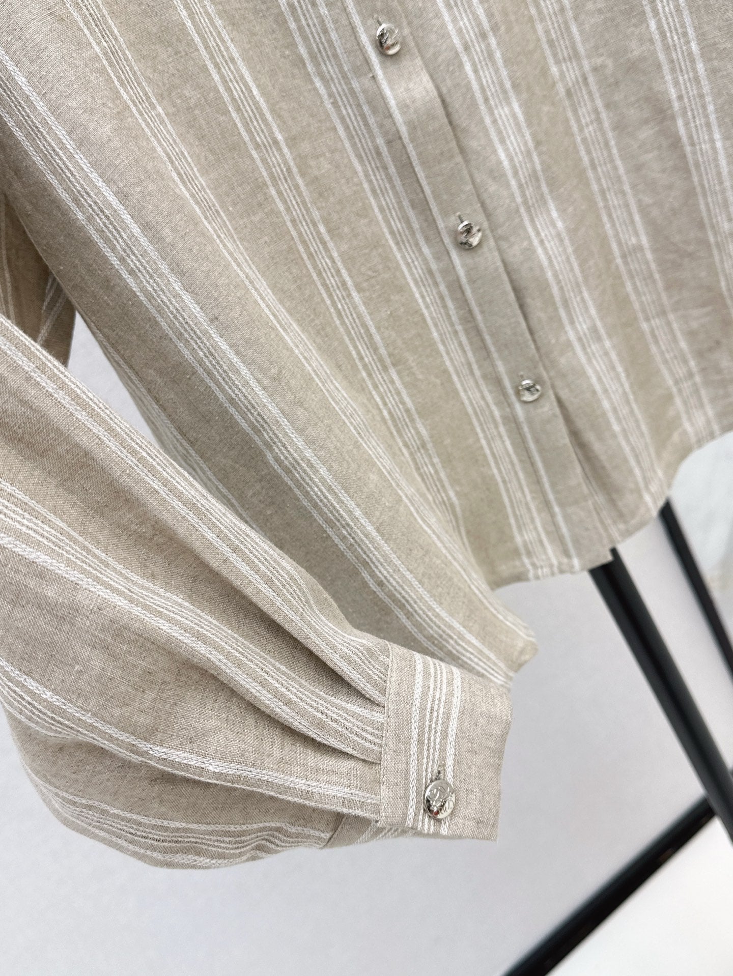 Loe* 25ss linen striped shirt