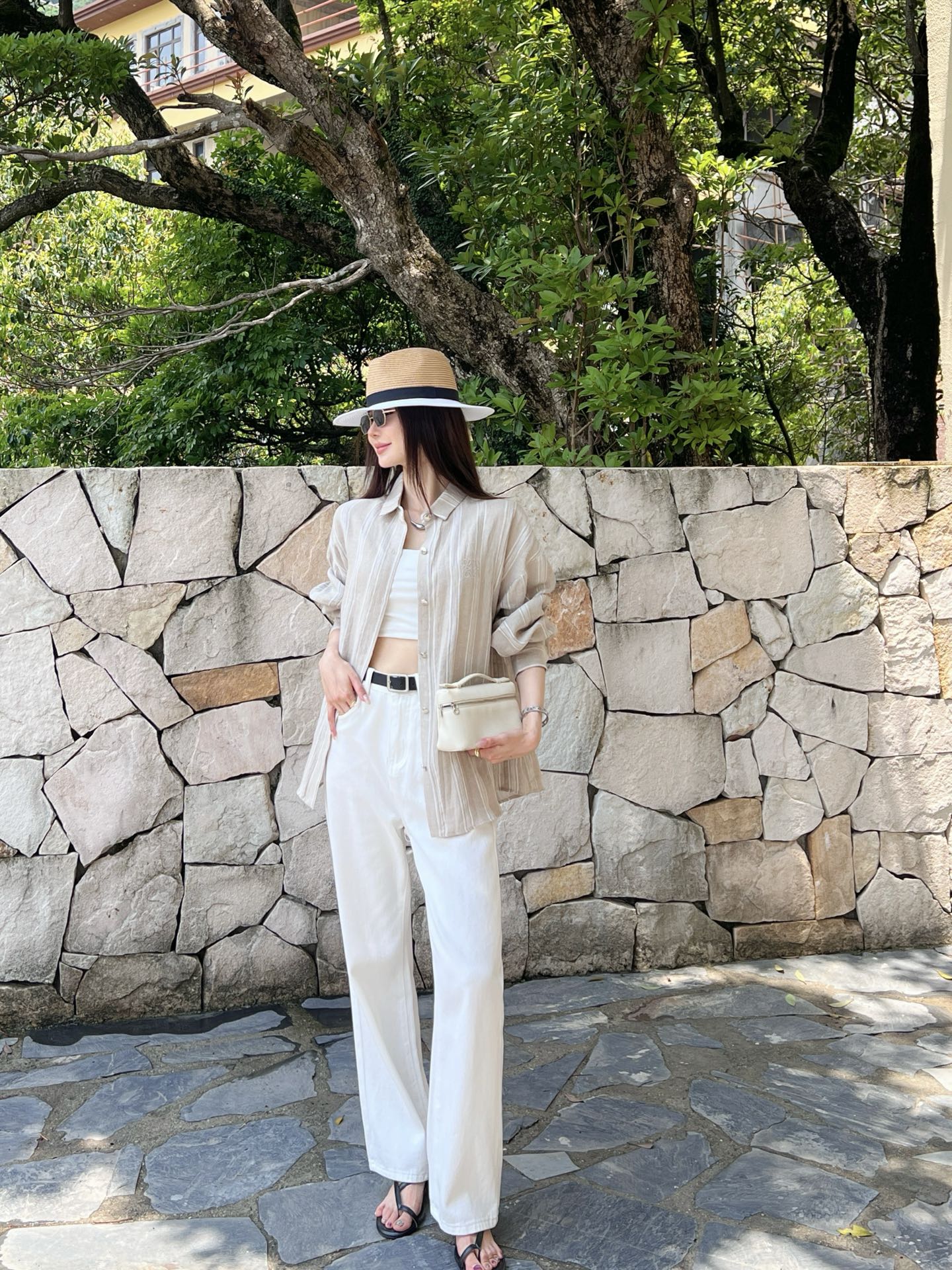 Loe* 25ss linen striped shirt