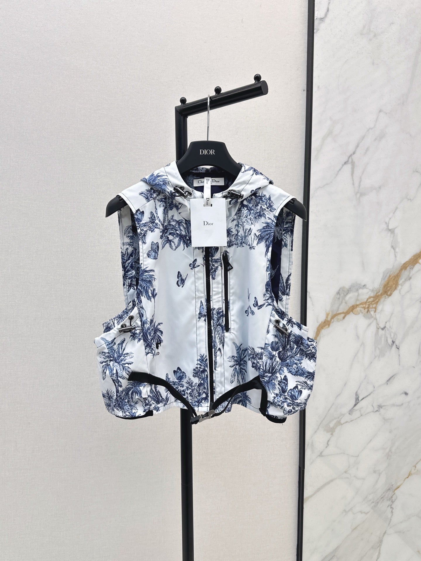 D*r 25ss printed hooded vest