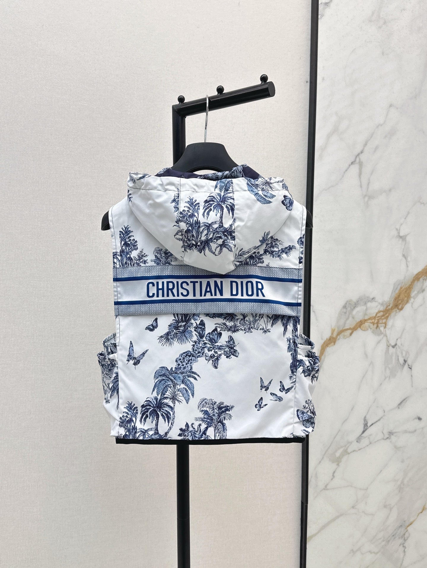D*r 25ss printed hooded vest