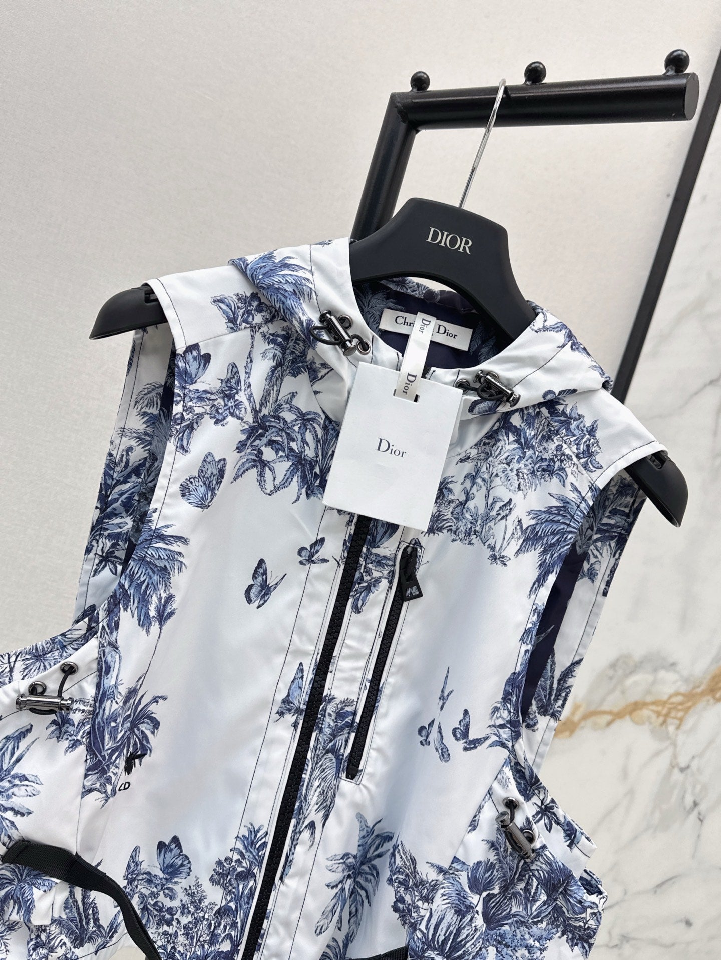 D*r 25ss printed hooded vest