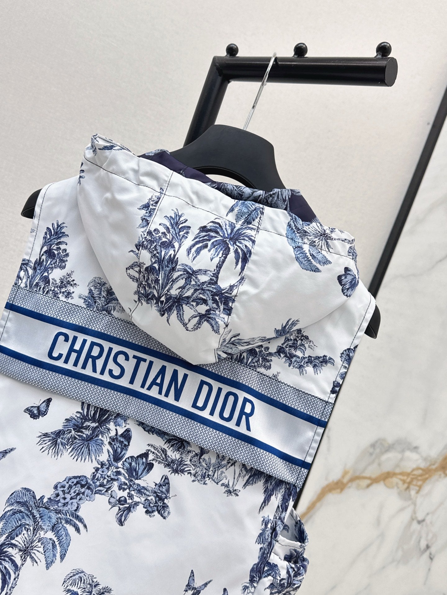 D*r 25ss printed hooded vest