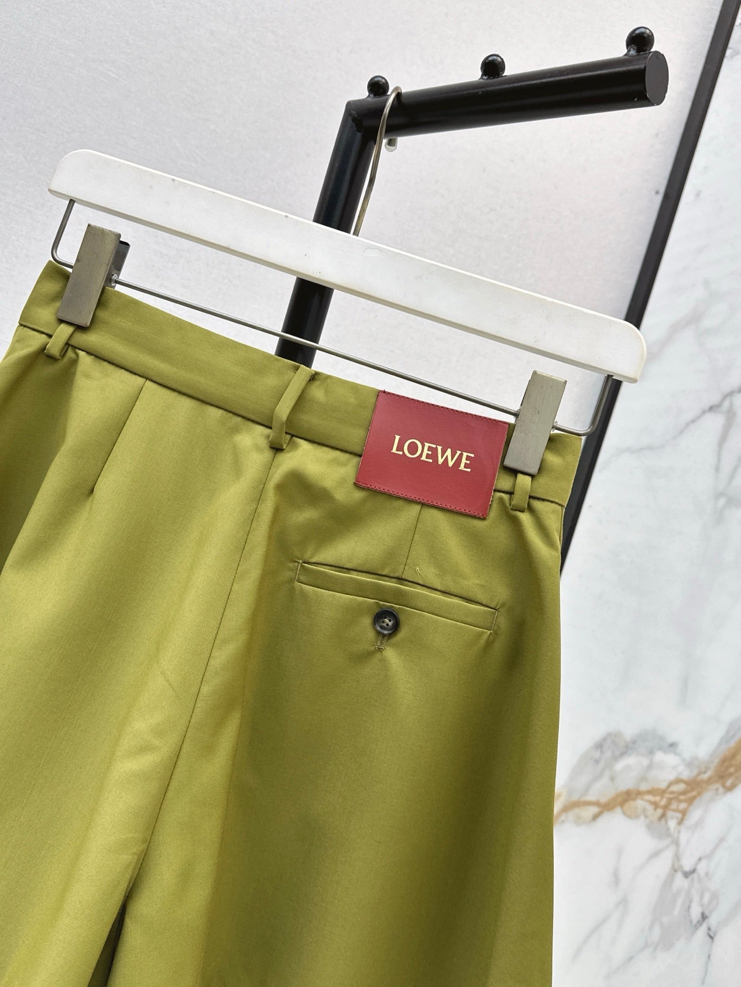 Loe* 25ss trapeze shorts