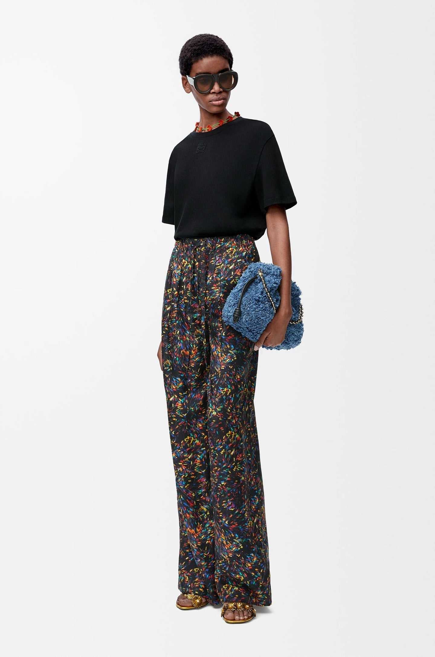 Loe* 25ss floral crochet collar T-shirt