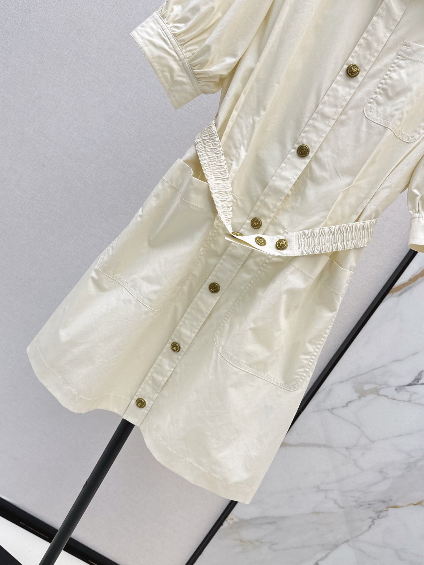 Monc* 25ss button belted mini dress