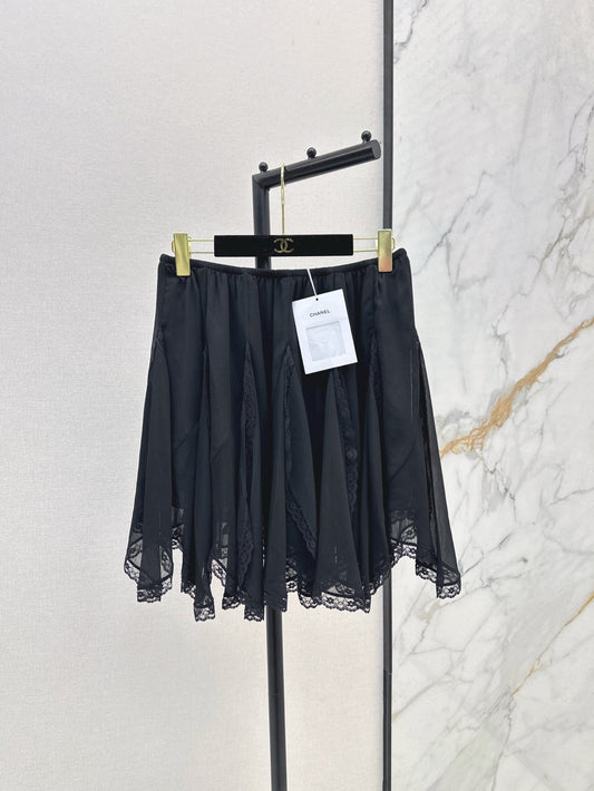 C*nel 25ss lace trim flared skirt