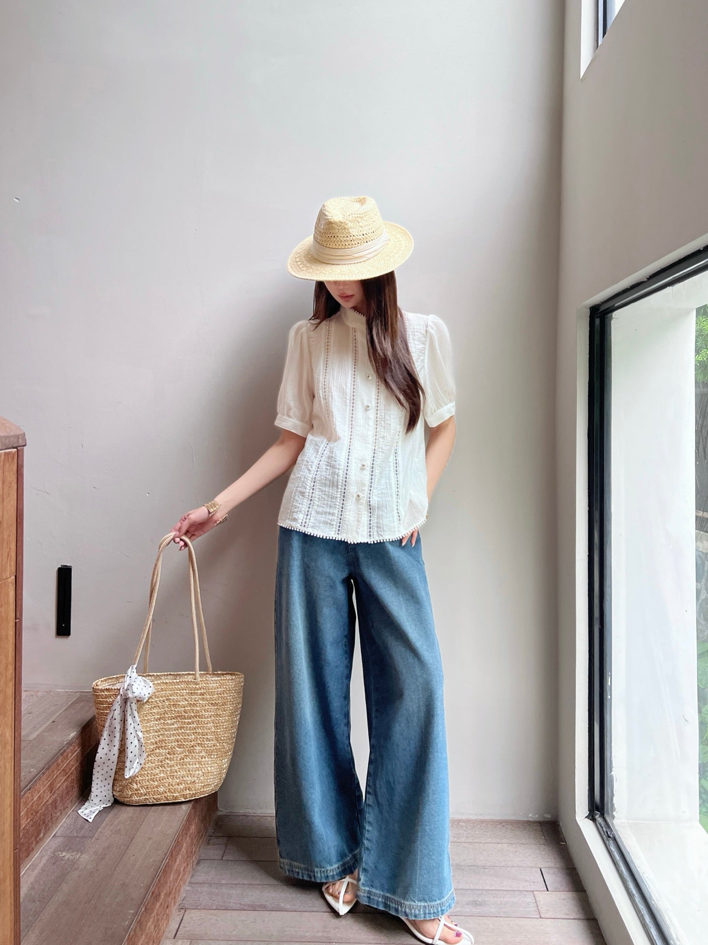 C*nel 25ss embroidered lace shirt