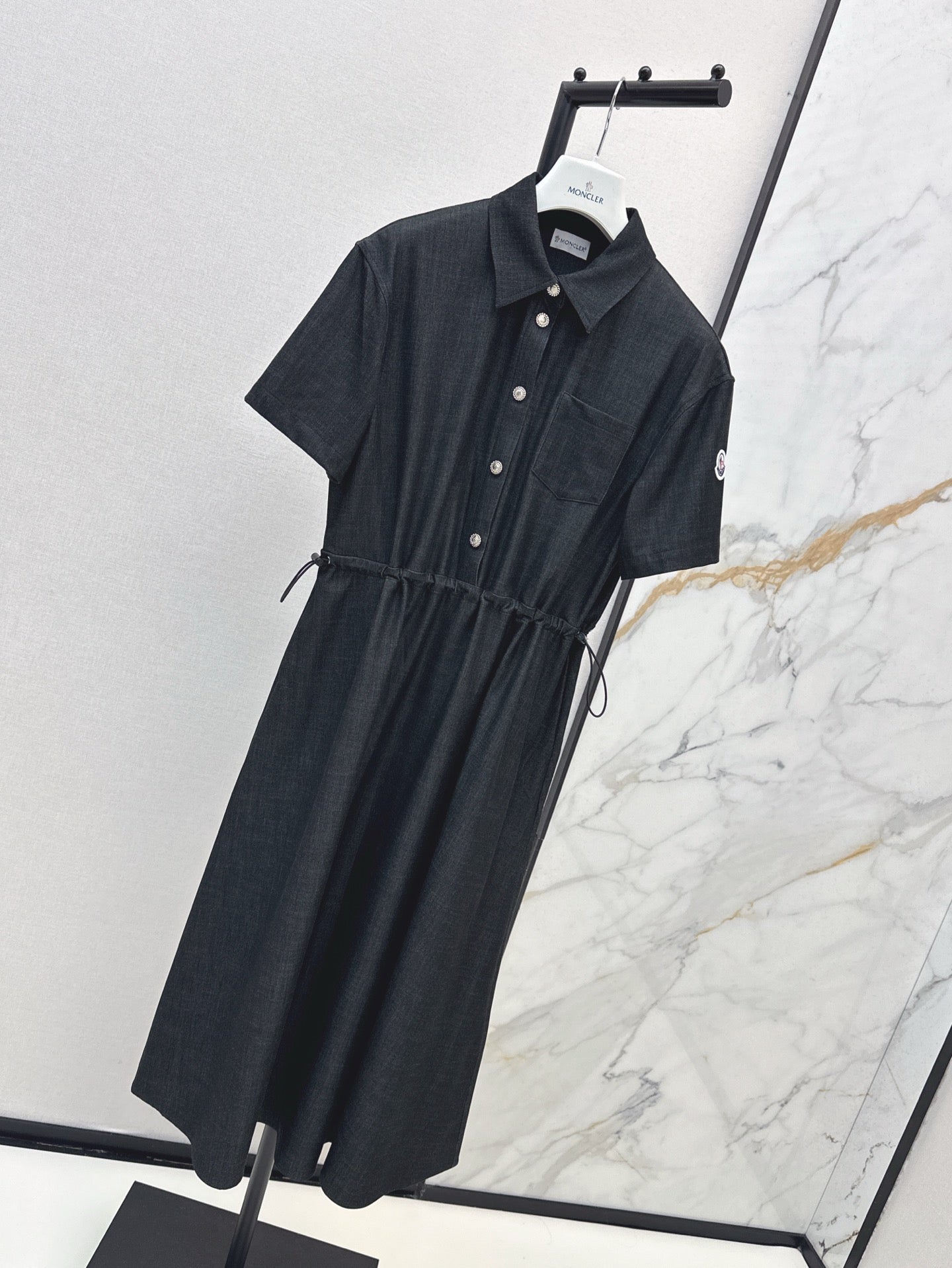 Monc* 25ss mid-length drawstring shirt dress