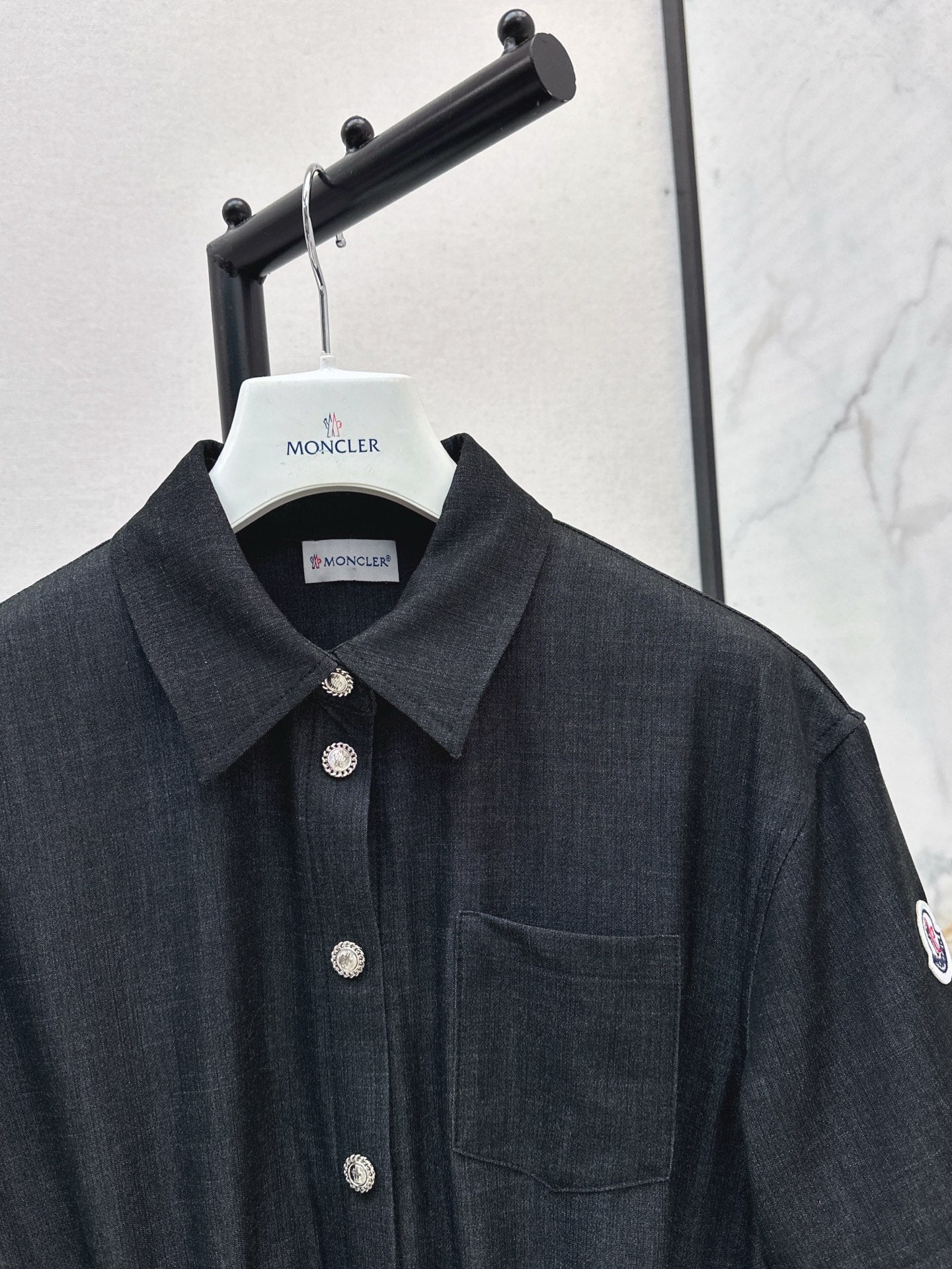 Monc* 25ss mid-length drawstring shirt dress