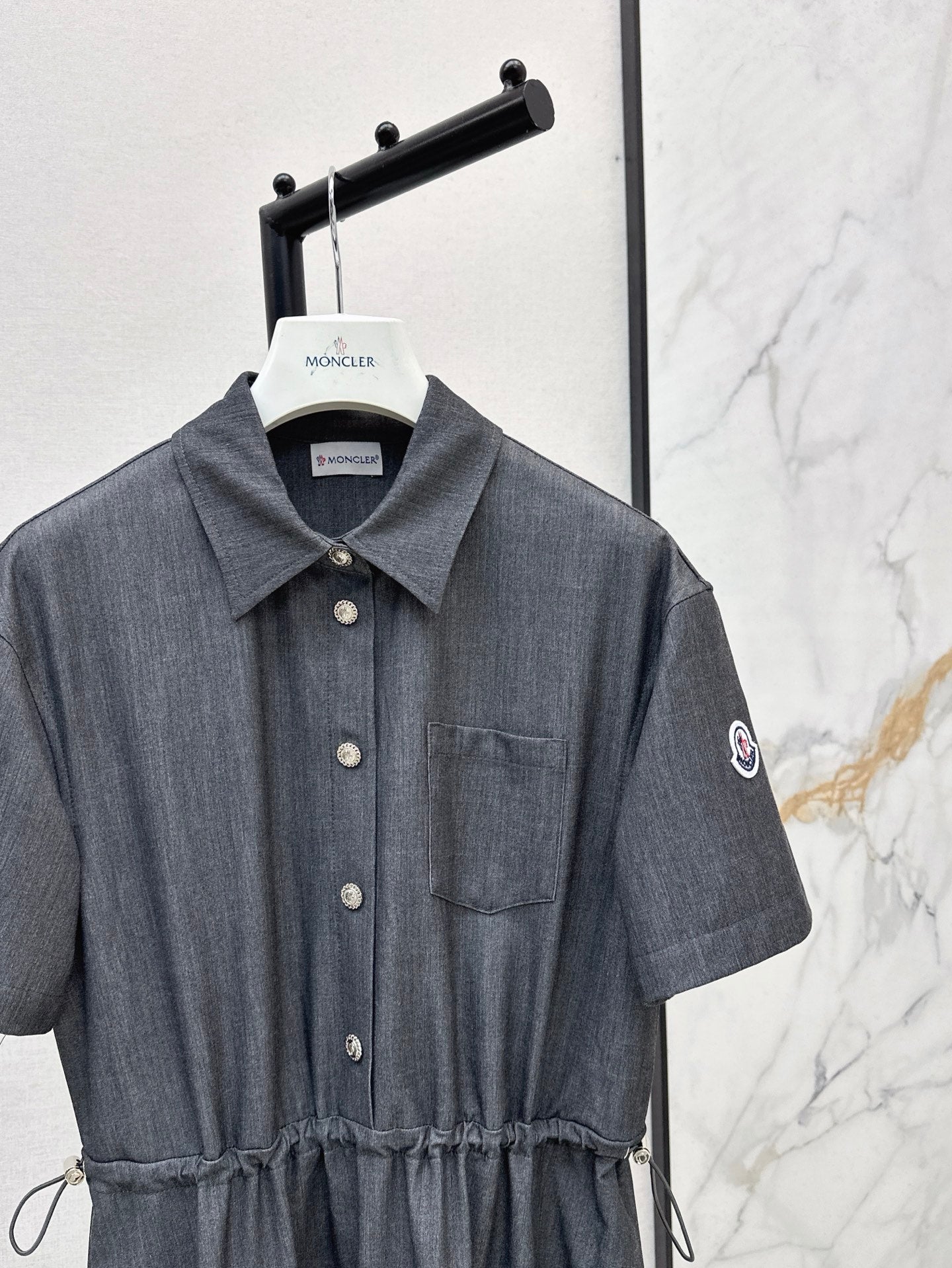 Monc* 25ss mid-length drawstring shirt dress