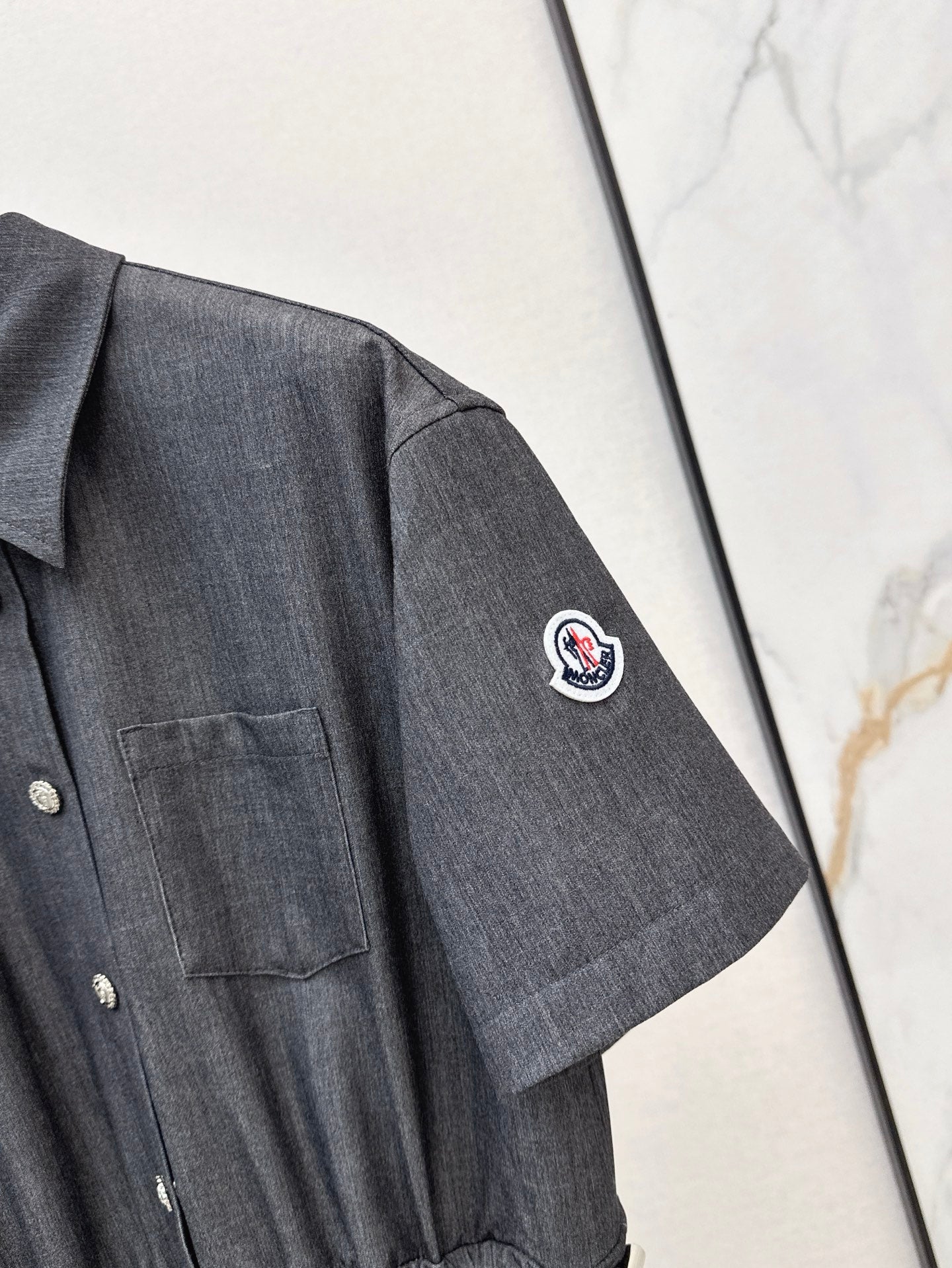 Monc* 25ss mid-length drawstring shirt dress