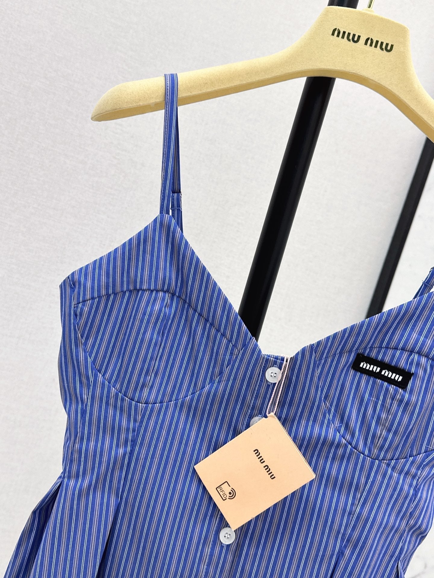 M*u 25ss ruffled striped camisole