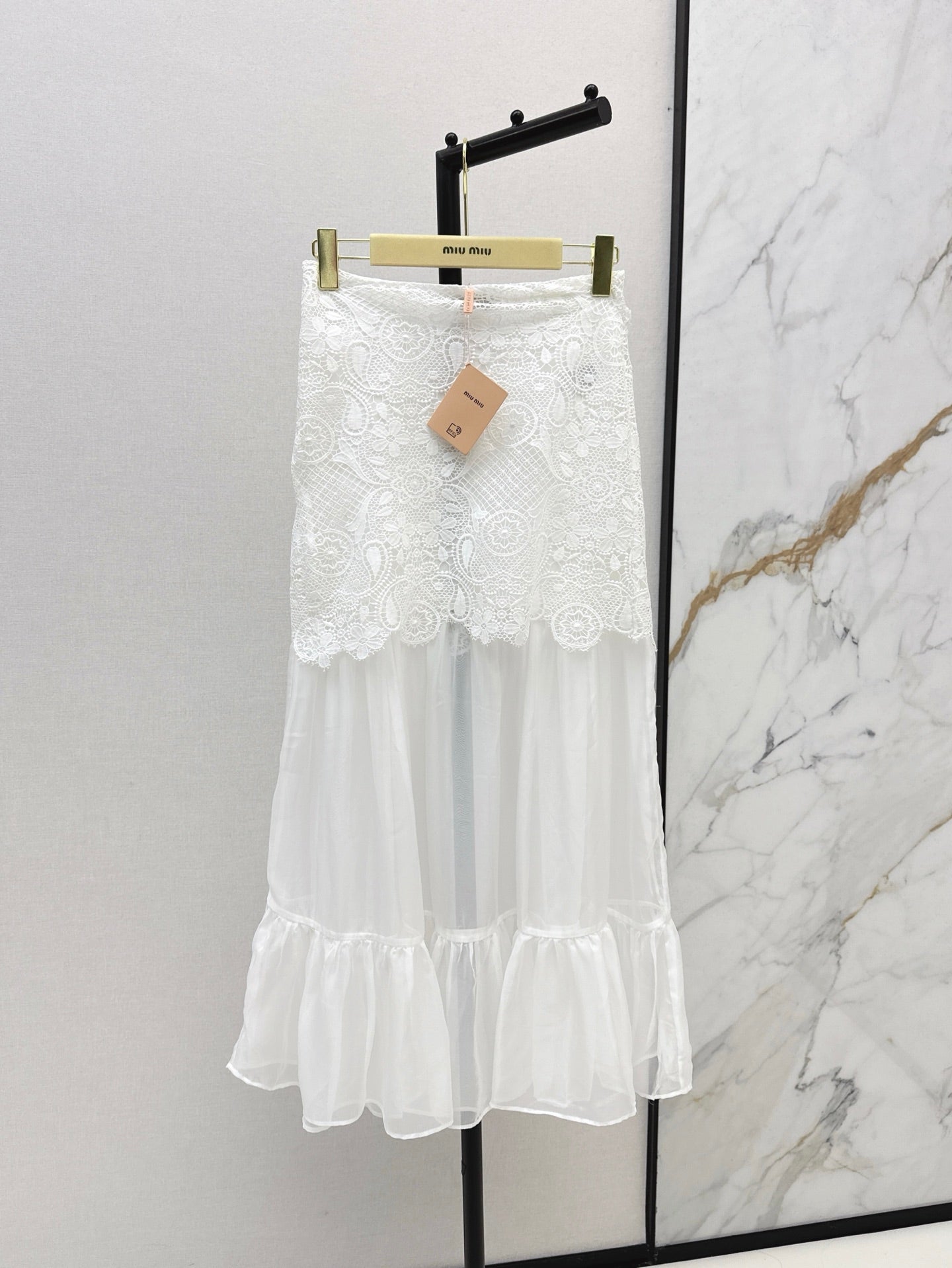 M*u 25ss lace patchwork mesh skirt