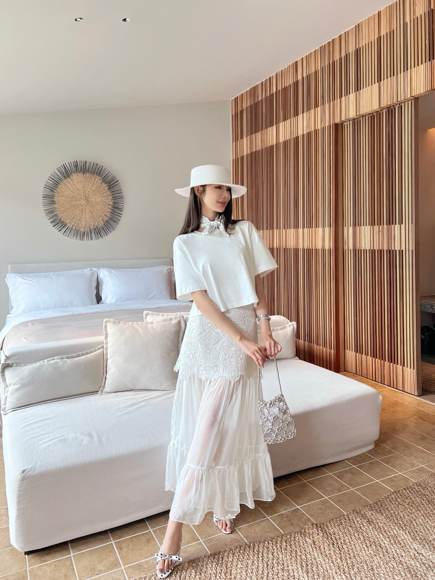 M*u 25ss ribbon back cropped t-shirt