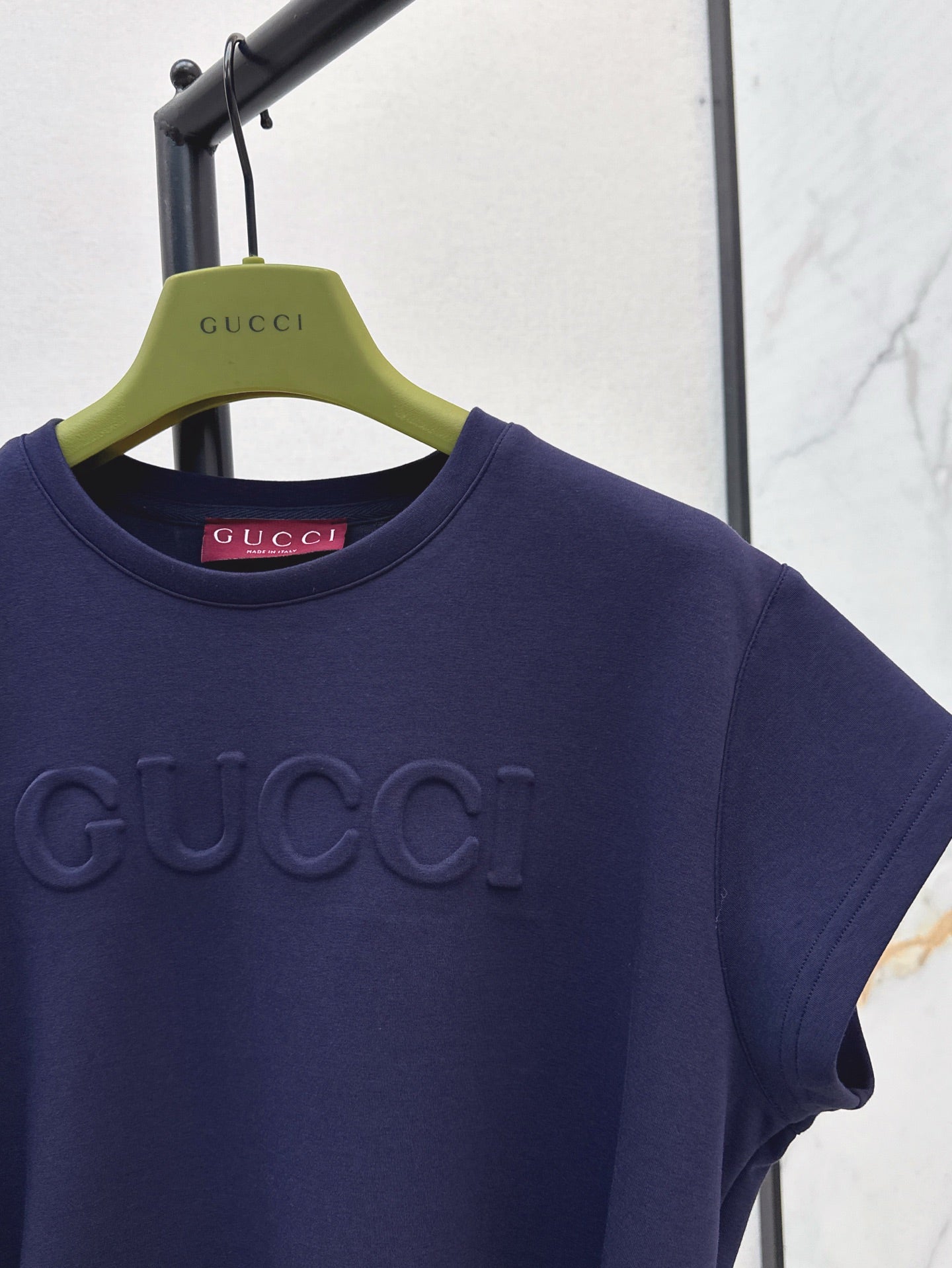 Gu* 25ss tied belt embossed minidress