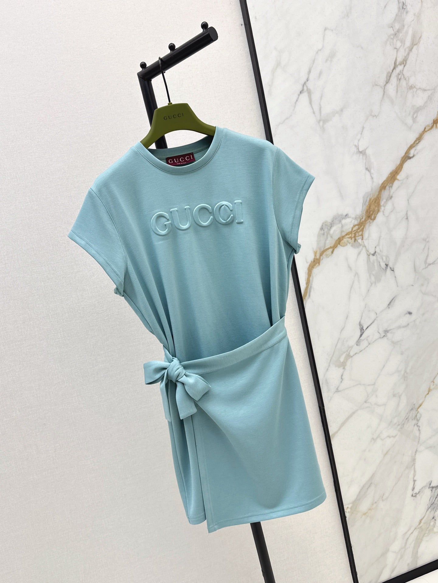 Gu* 25ss tied belt embossed minidress