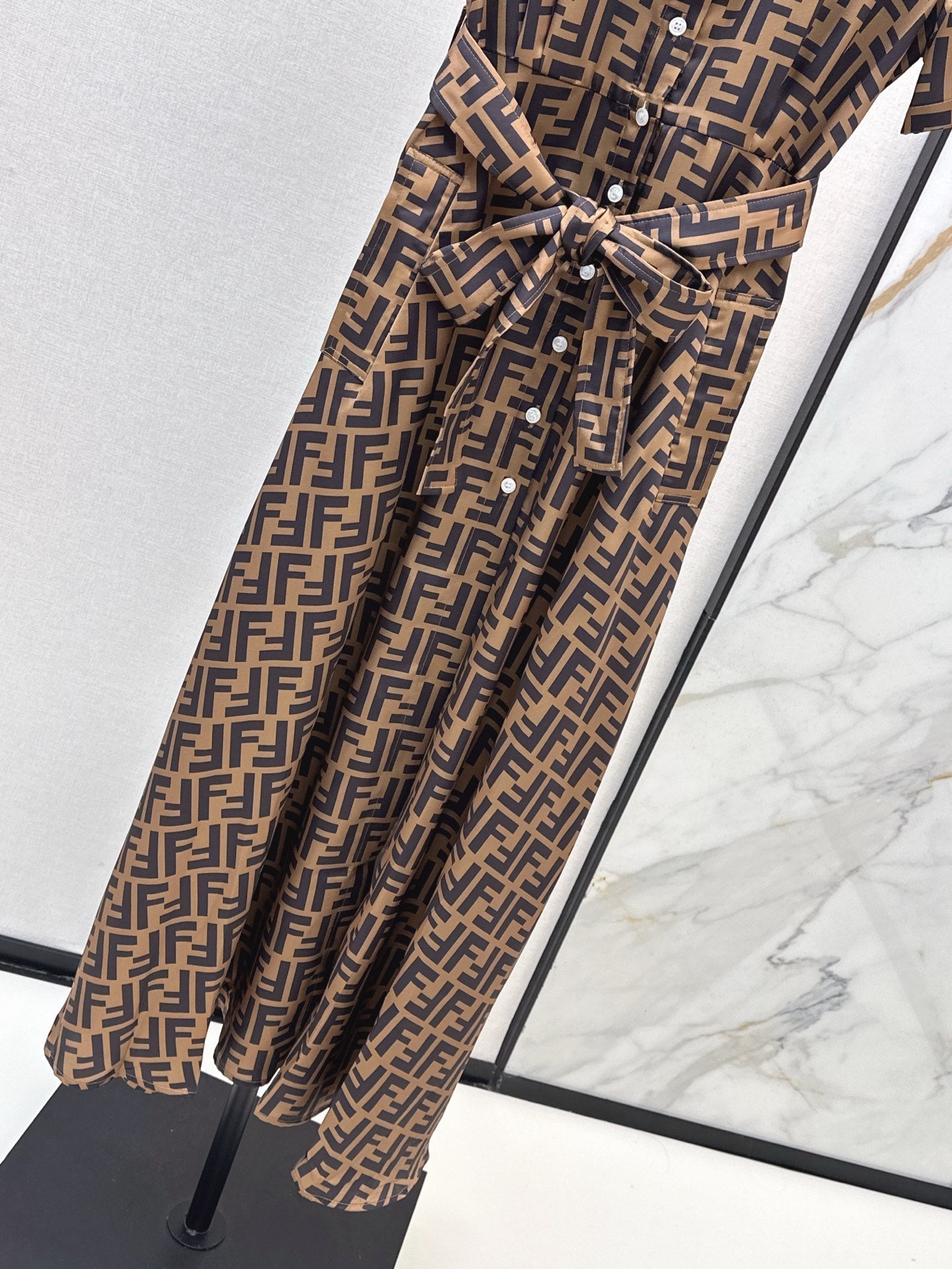 Fd* 25ss FF printed tied belt shirt dress