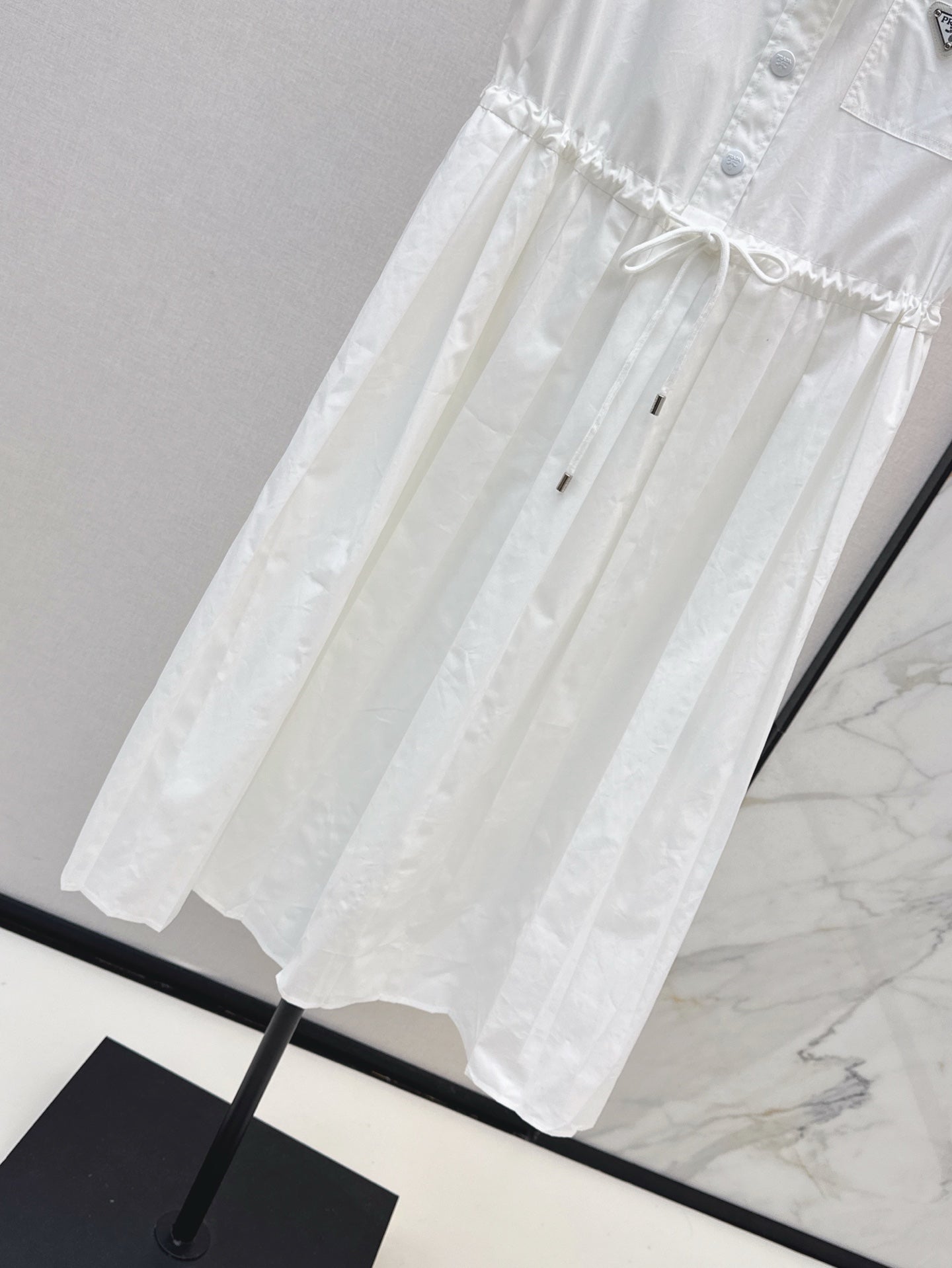 Pra* 25ss drawstring pleated shirt dress