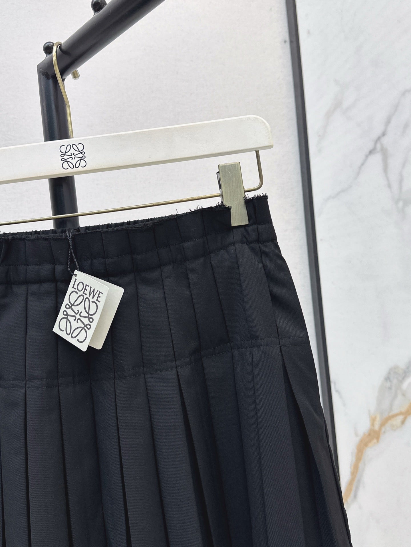 Loe* 25ss pleated mini skirt