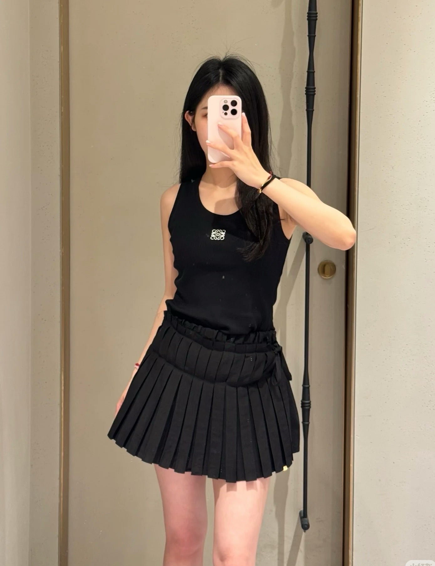 Loe* 25ss pleated mini skirt