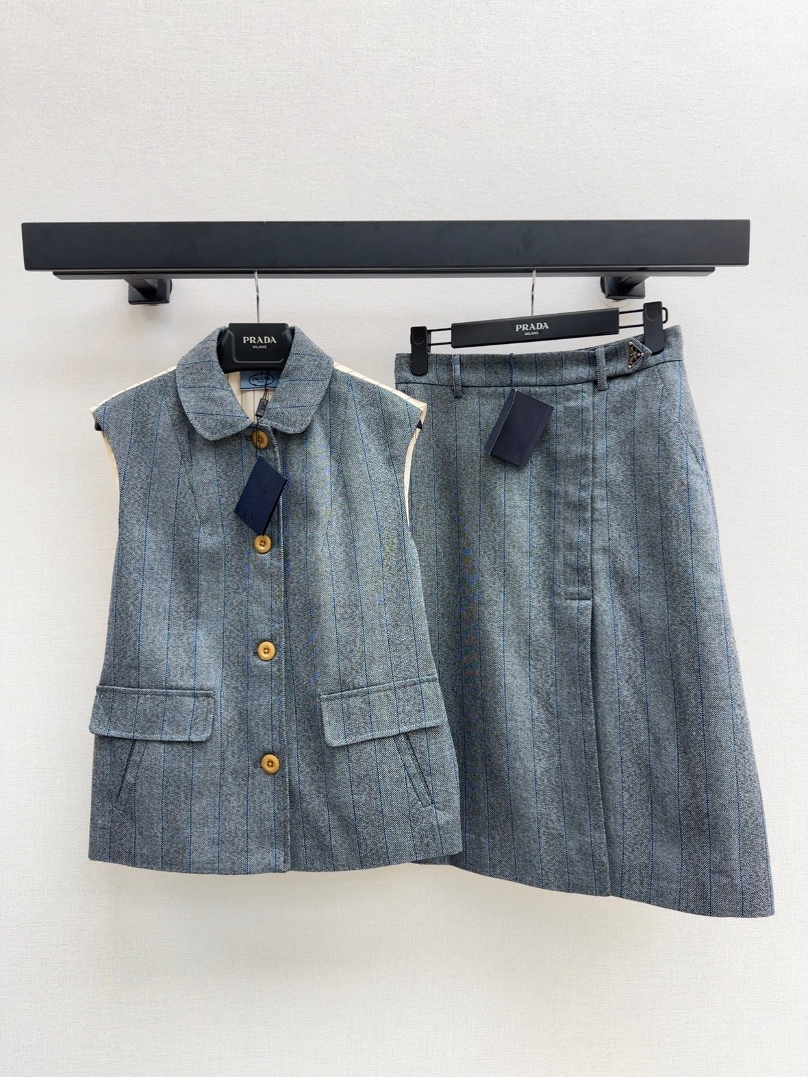 Pra* 25ss striped vest and blazer skirt suit