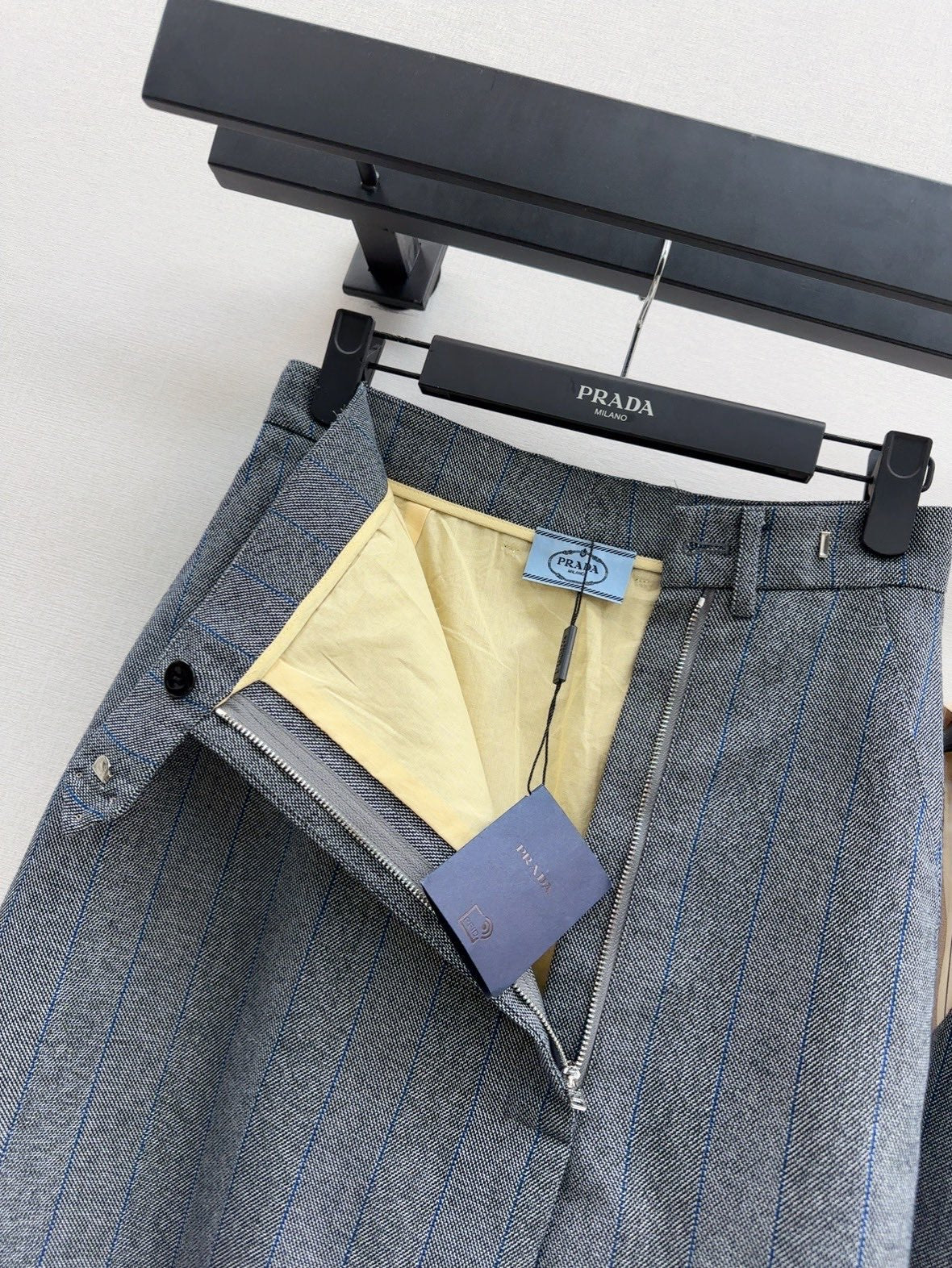 Pra* 25ss striped vest and blazer skirt suit