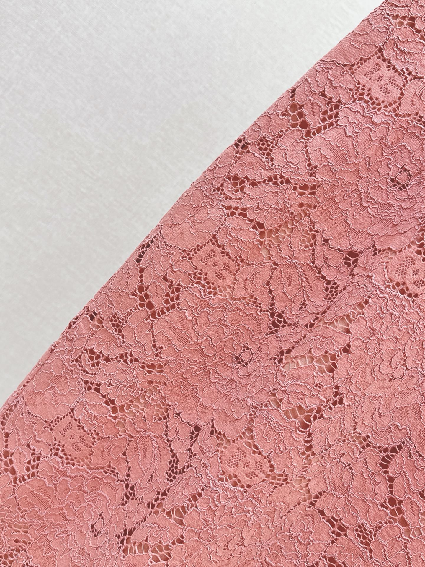 D*Gab 25ss floral lace pencil skirt