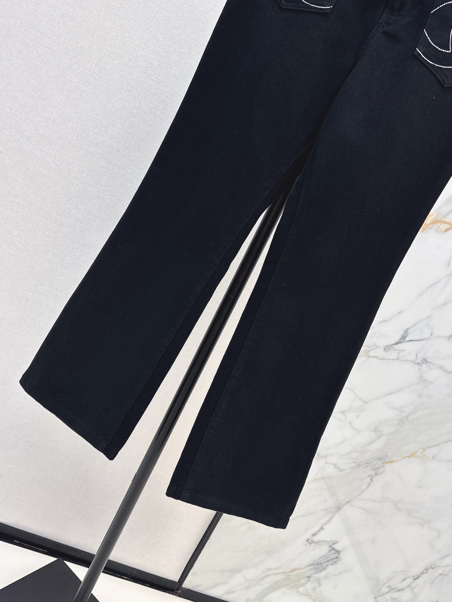 C*nel 25ss logo embroidered cotton pants