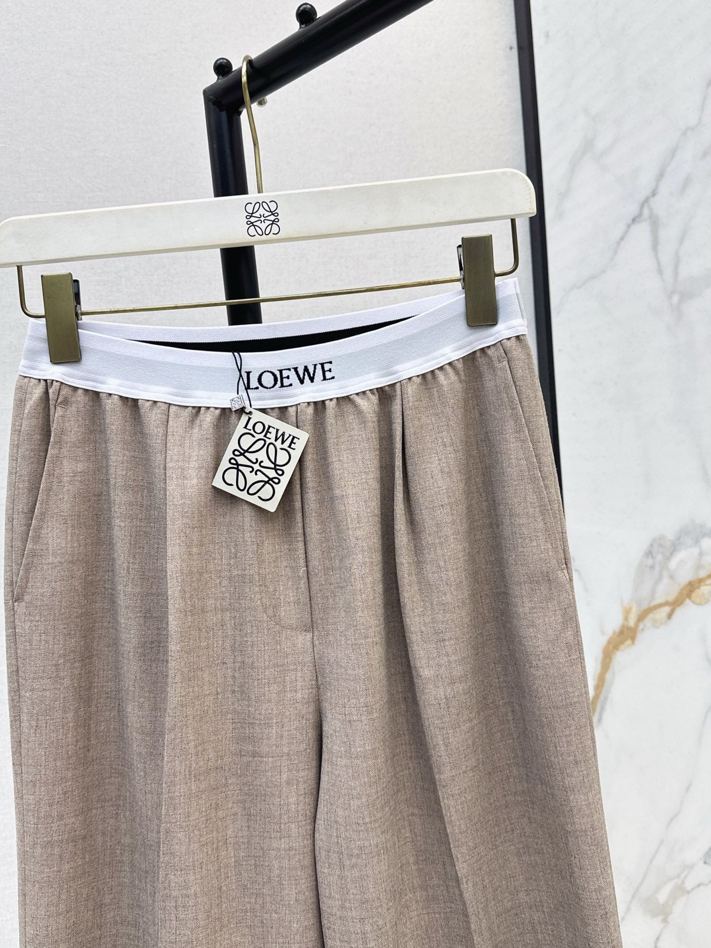 Loe* 25ss trousers in wool and cashmere