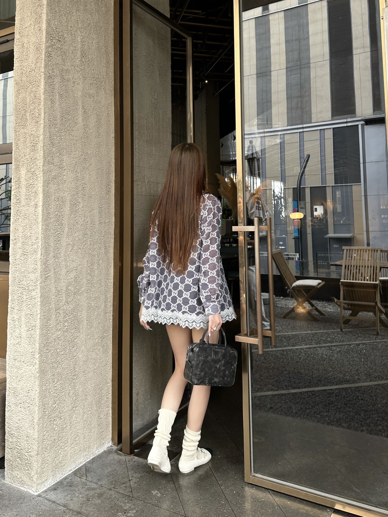 Gu* 25ss GG jacquard lace trim  shirt