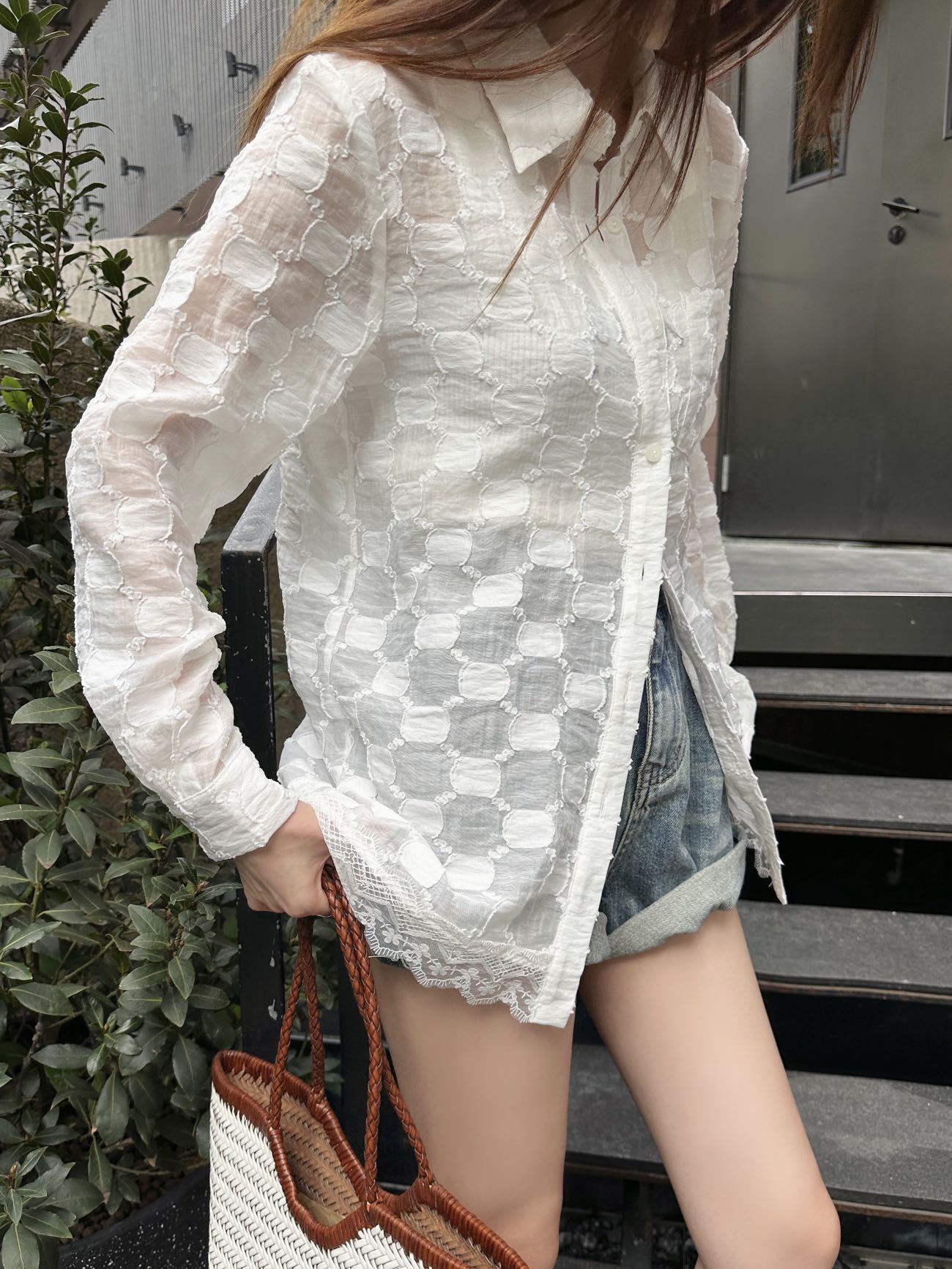 Gu* 25ss GG jacquard lace trim  shirt