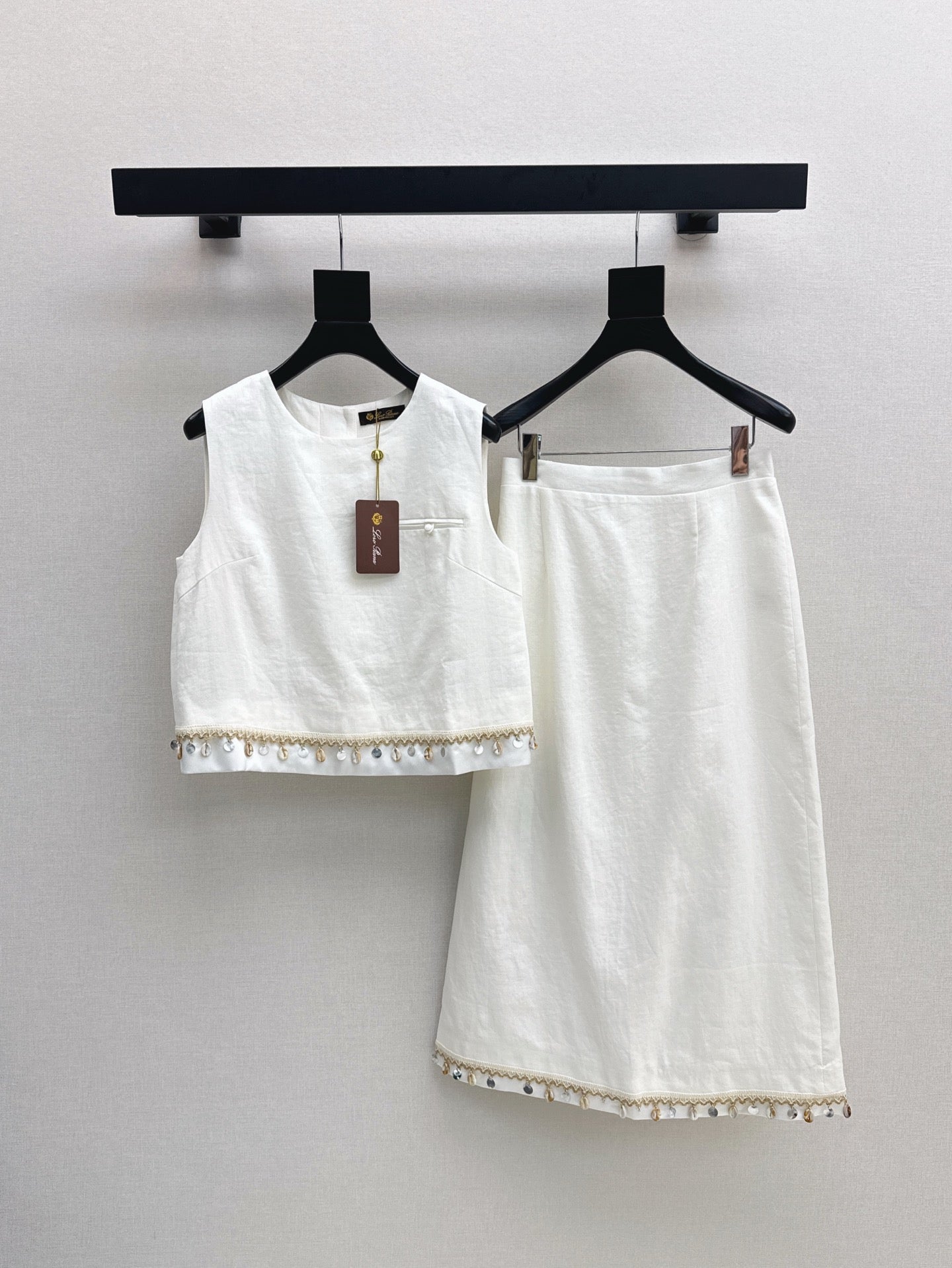 Lor*P 25ss lace trim cropped vest and skirt suit