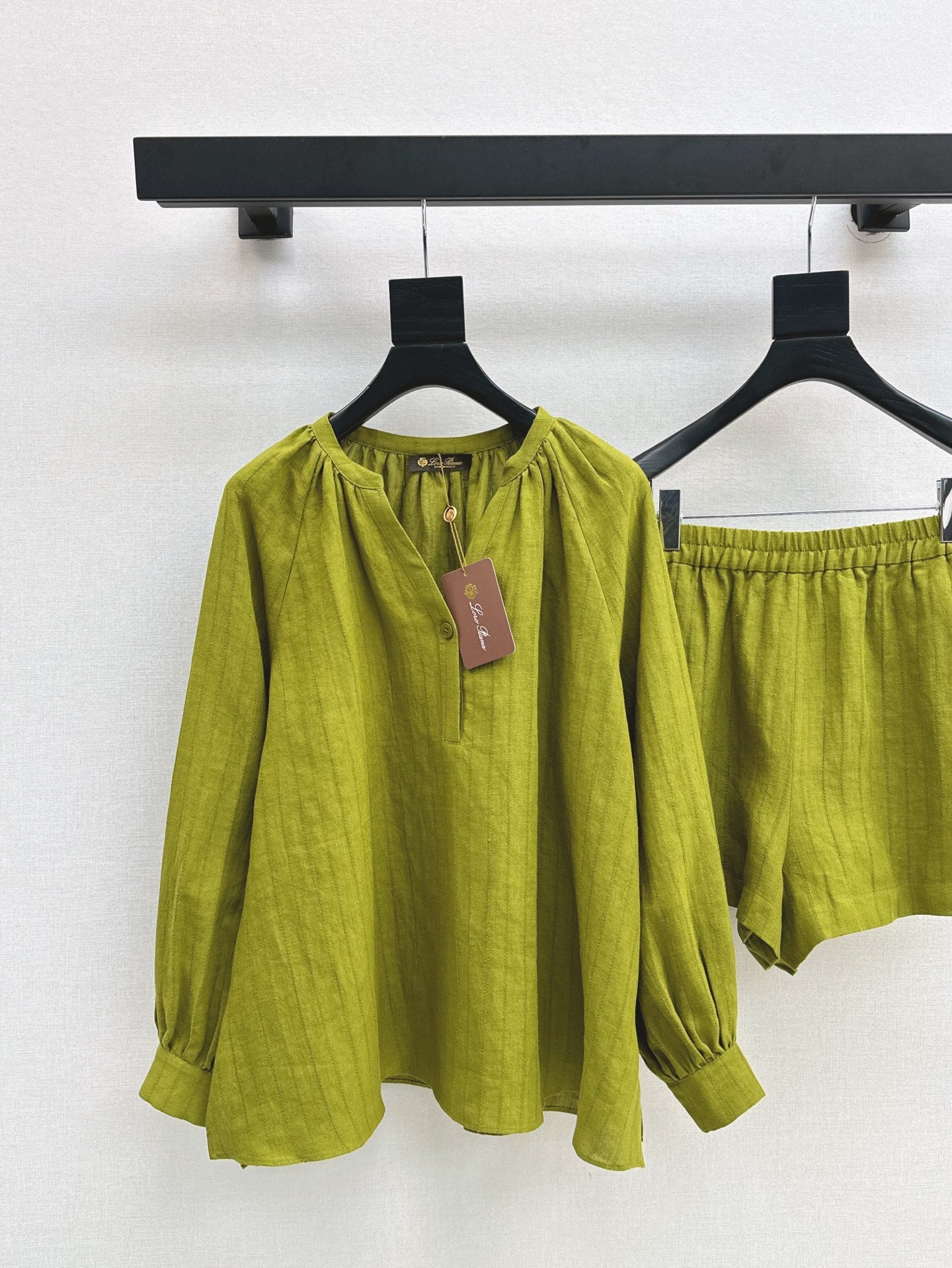 Lor*P 25ss loose linen shirt and elastic waist shorts suit