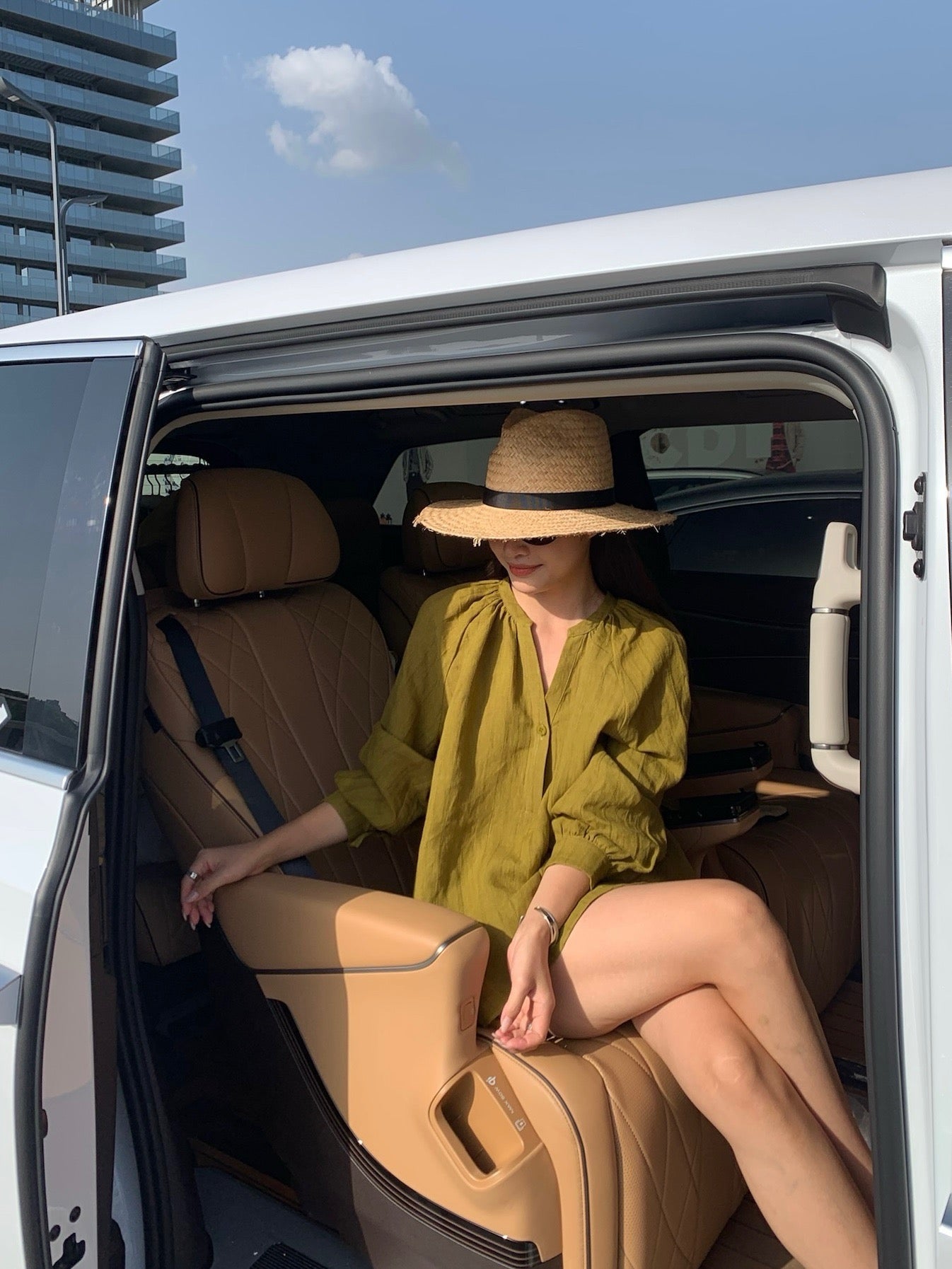 Lor*P 25ss loose linen shirt and elastic waist shorts suit