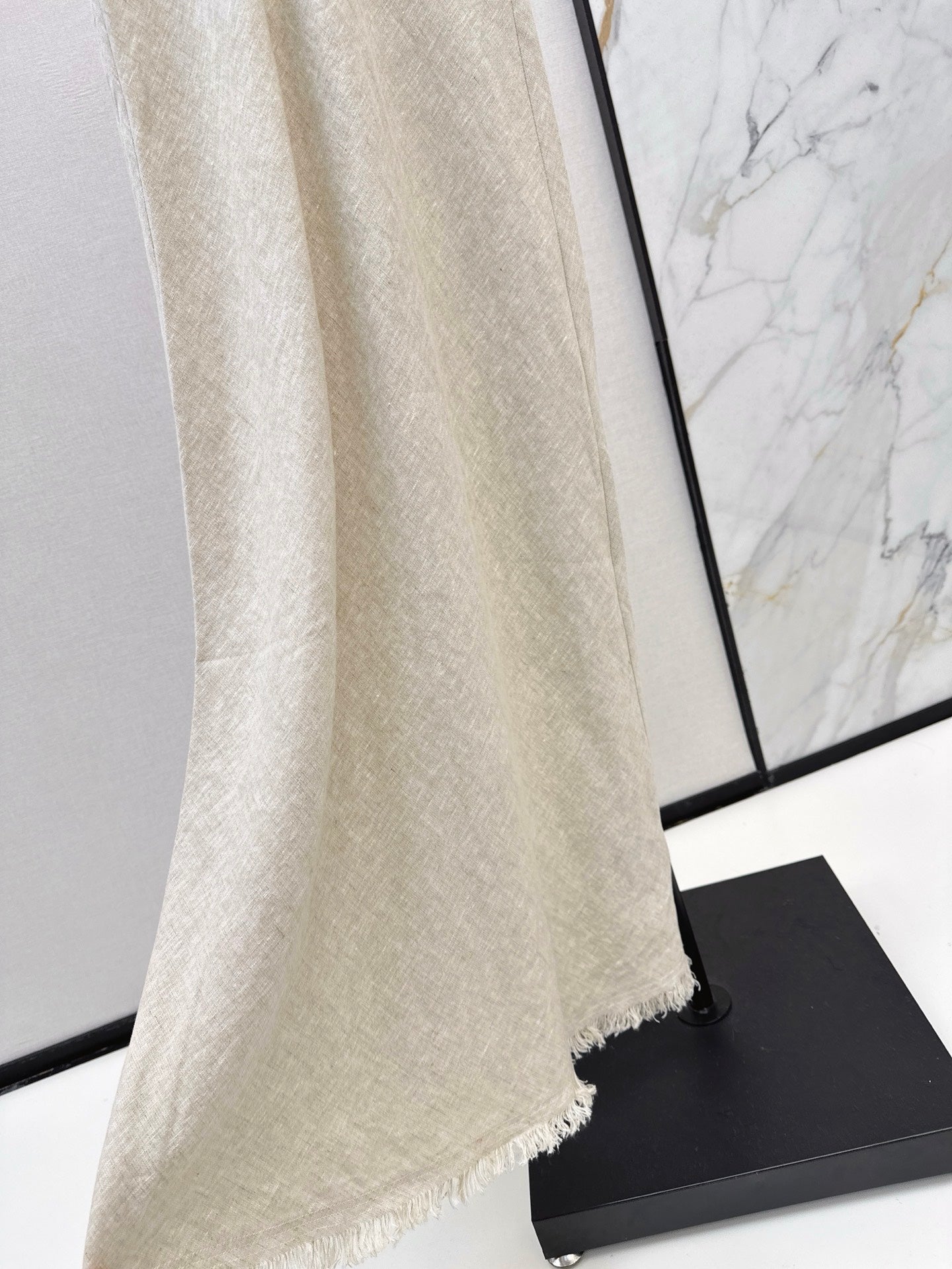 Lor*P 25ss sleeveless raw edge dress